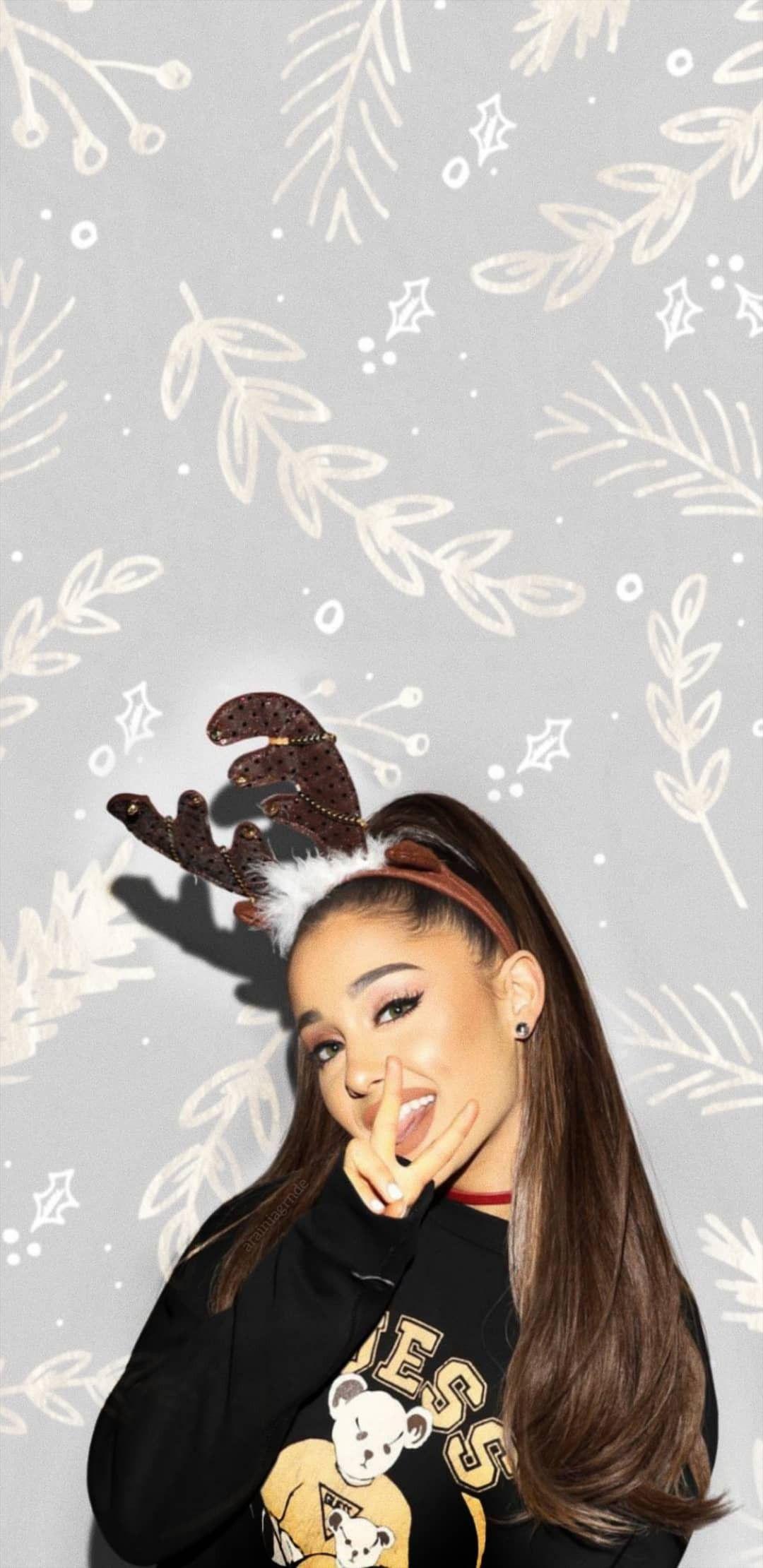 ariana christmas wallpaper. Ariana grande, Ariana