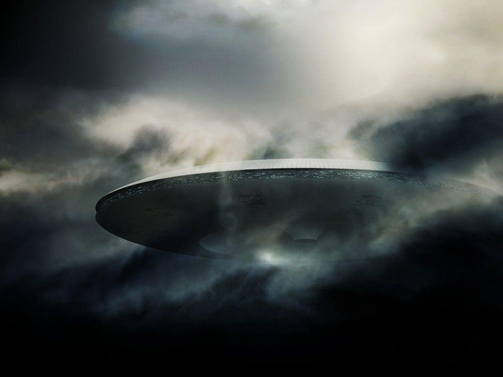 Spaceship Clouds ufo alien aliens spaceships wallpaperx1200