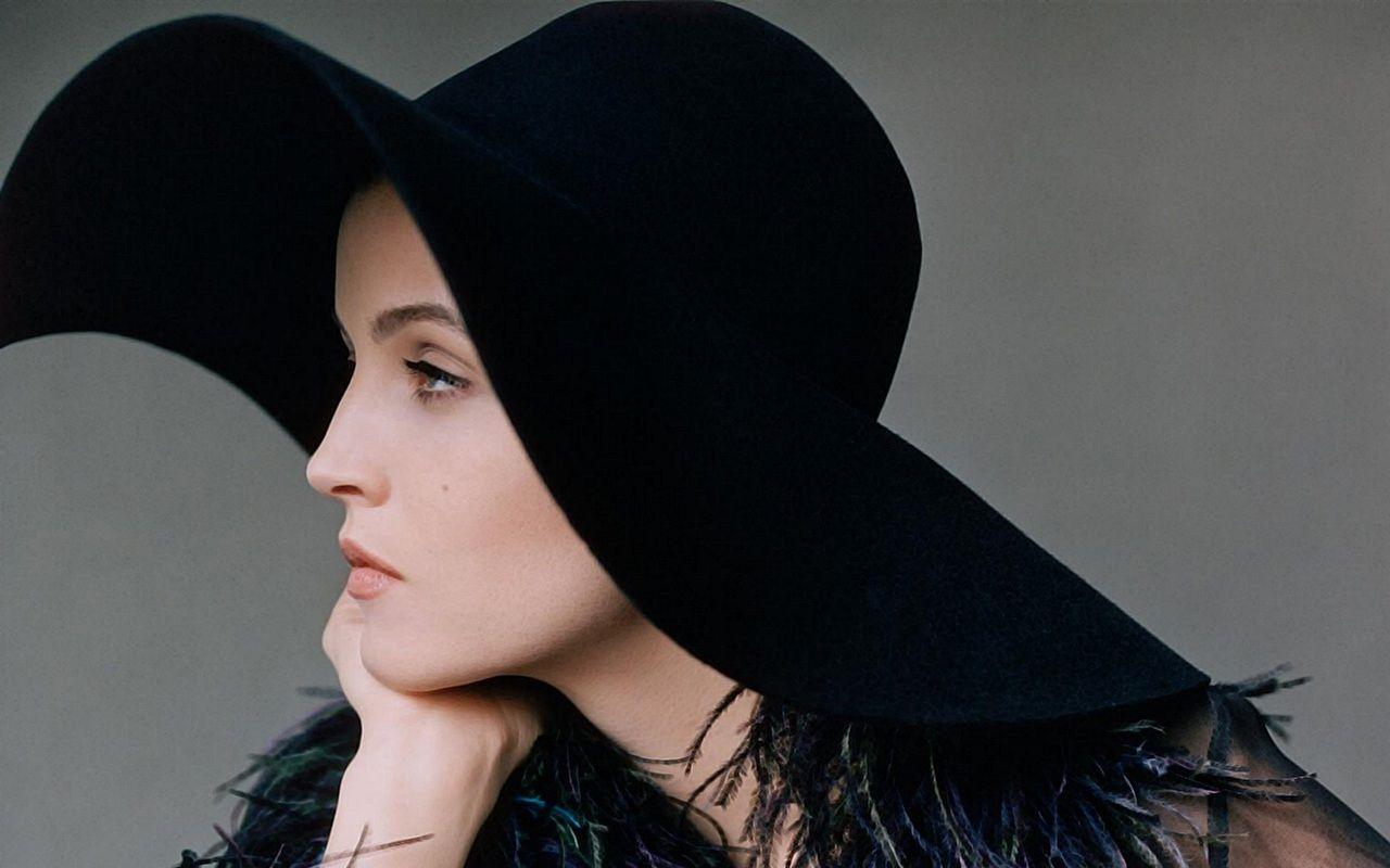 Lisa Marie Presley Wallpapers - Wallpaper Cave