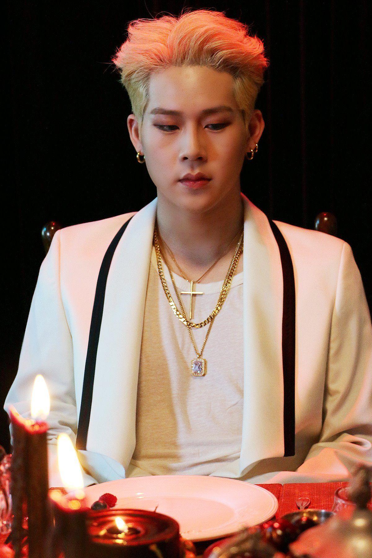 Monsta X image (NAVER) MONSTA X Jooheon MIXTAPE [RED CARPET] MV