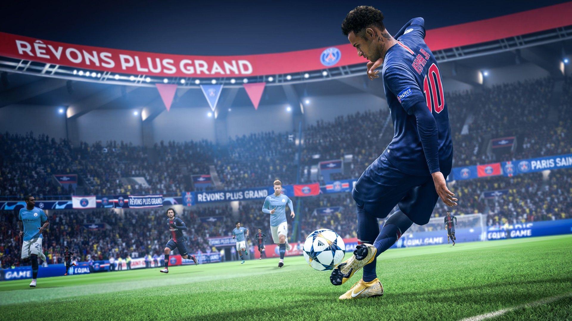 FIFA 19 vs PES 2019: which is the best football game?