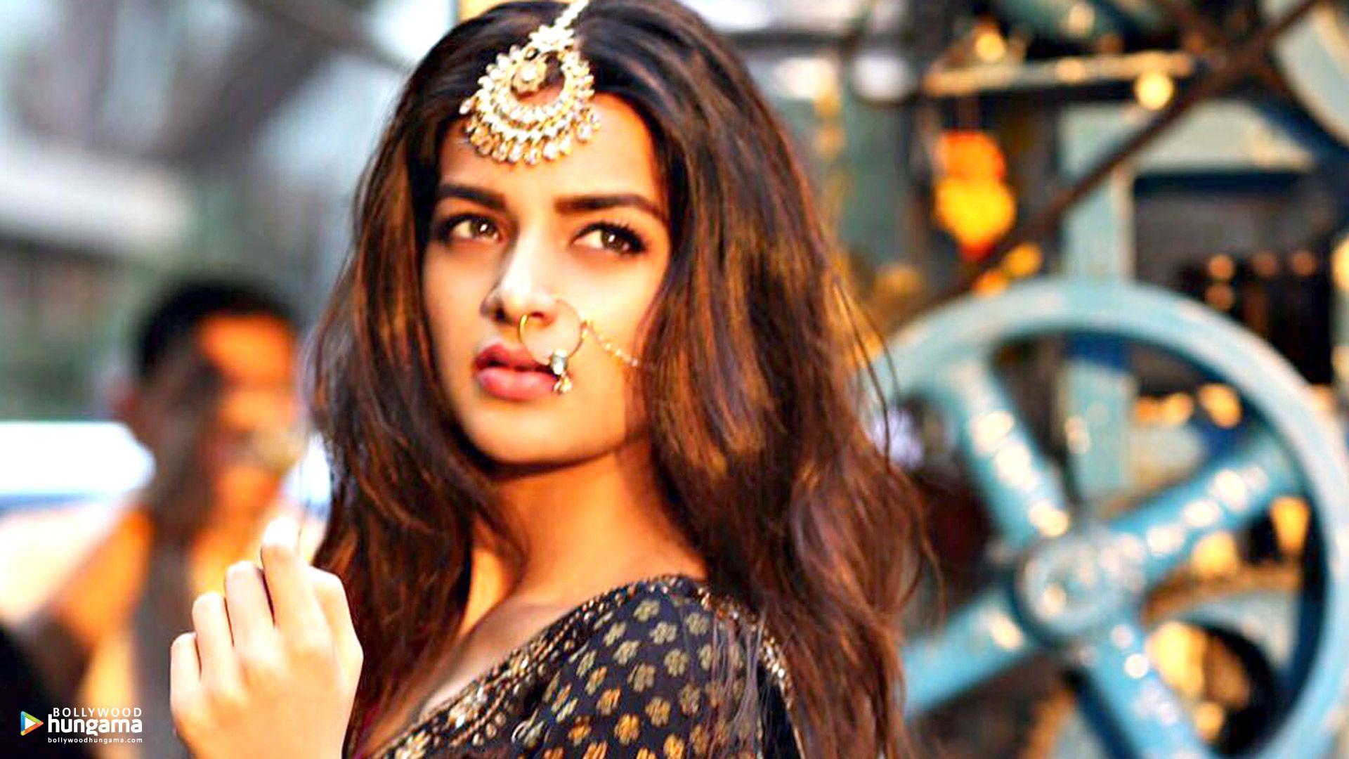 Nidhhi Agerwal Wallpaper. Nidhhi Agerwal1 2