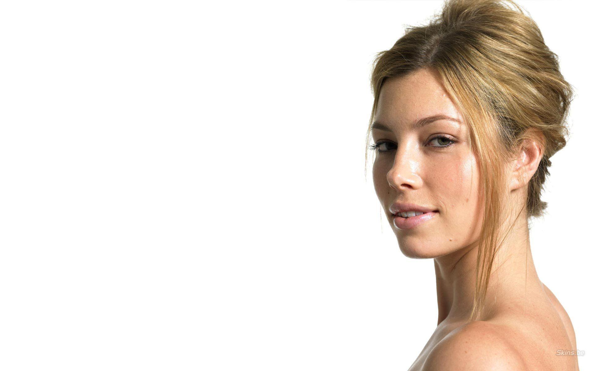 Jessica Biel HD Wallpaper