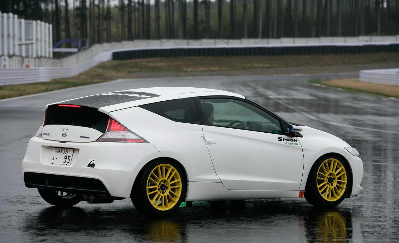 New White Honda Cr Z Sport Wallpapers Hd Car Pictures Website.