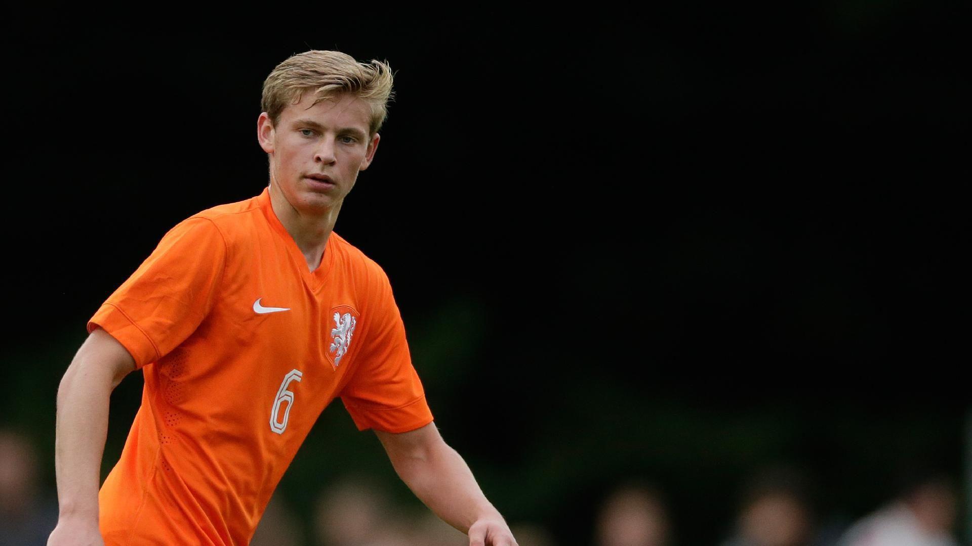 Sam Lee: Manchester City close in on Frenkie de Jong with Barcelona