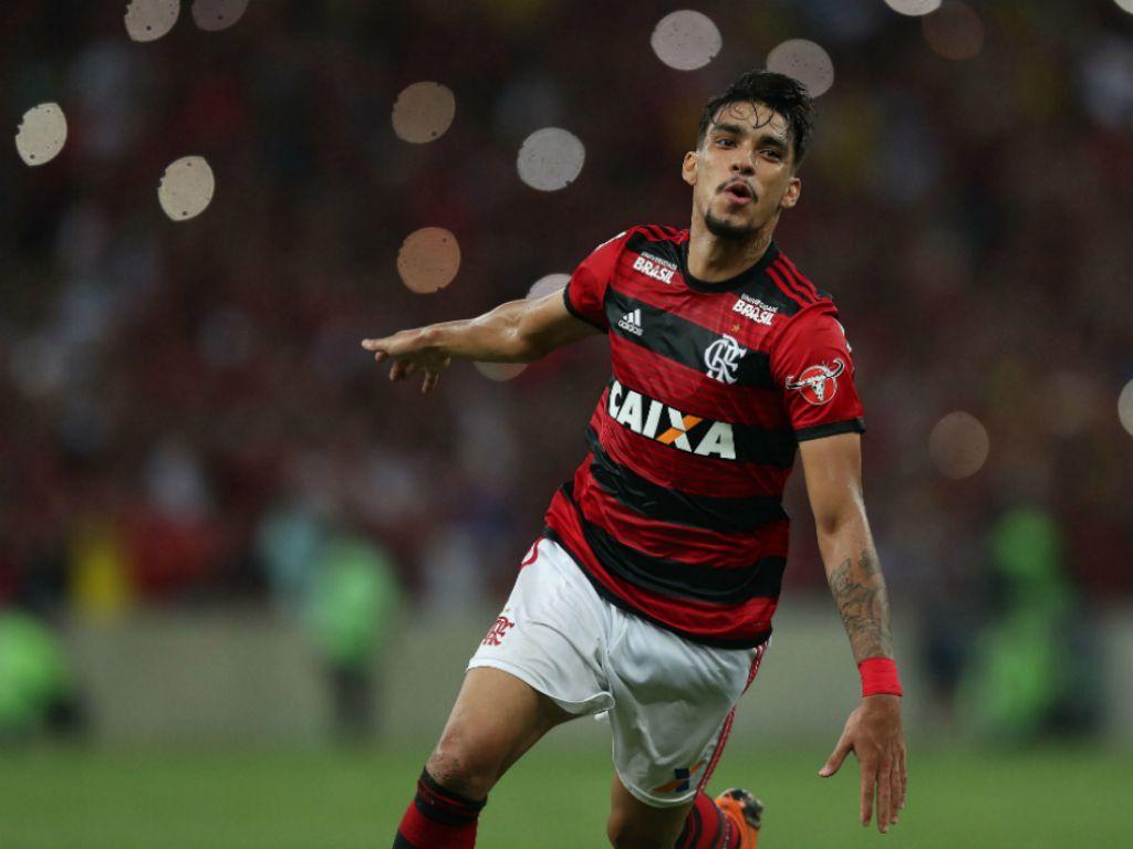 Jornalista diz que Liverpool está de olho em Paquetá, do Flamengo