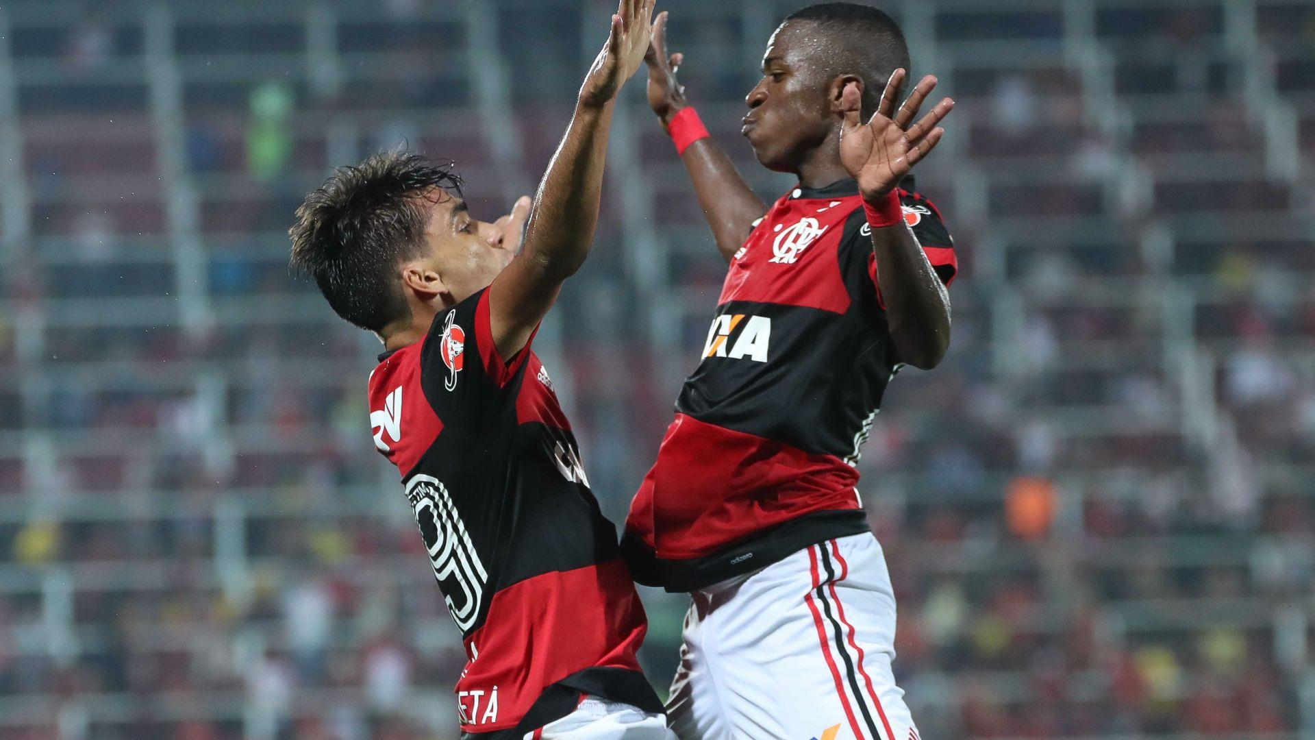 Ninho do Urubu: Paquetá não merece esse time do Flamengo