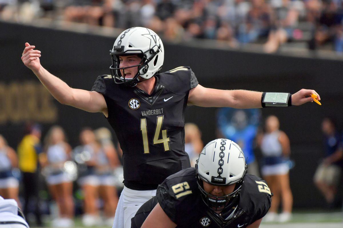 Notre Dame Football: Vanderbilt Commodores Game Preview Foot Down