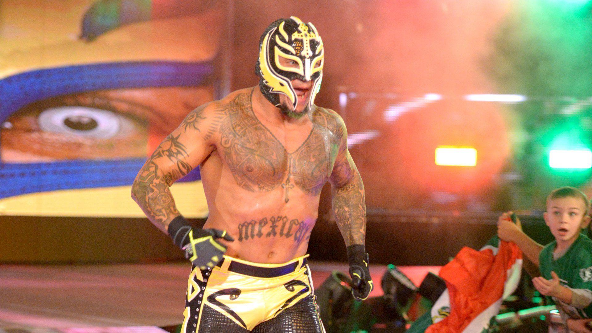Rey Mysterio makes a shocking return in the Royal Rumble Match