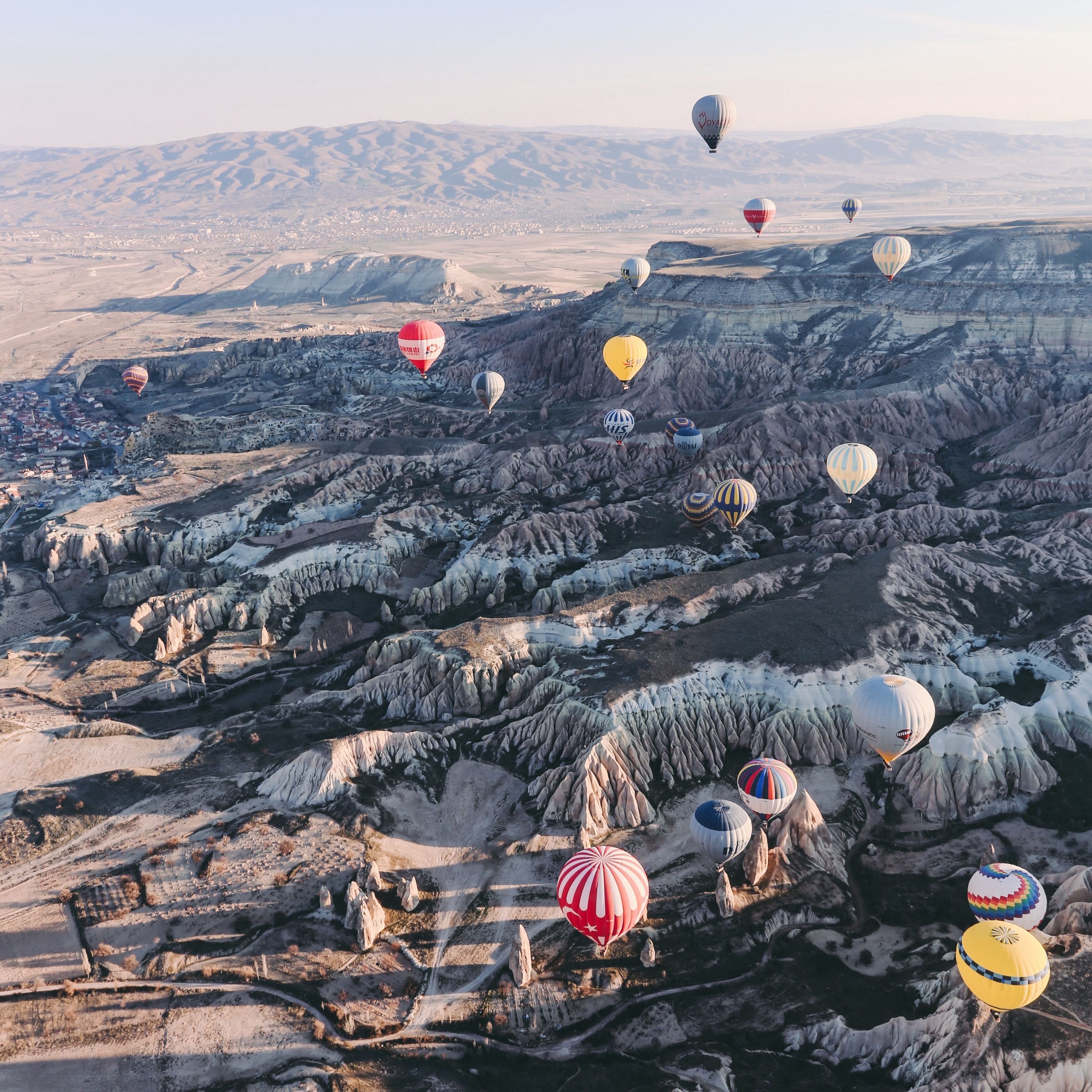 Download wallpaper 3415x3415 air balloons, rocks, flight, view