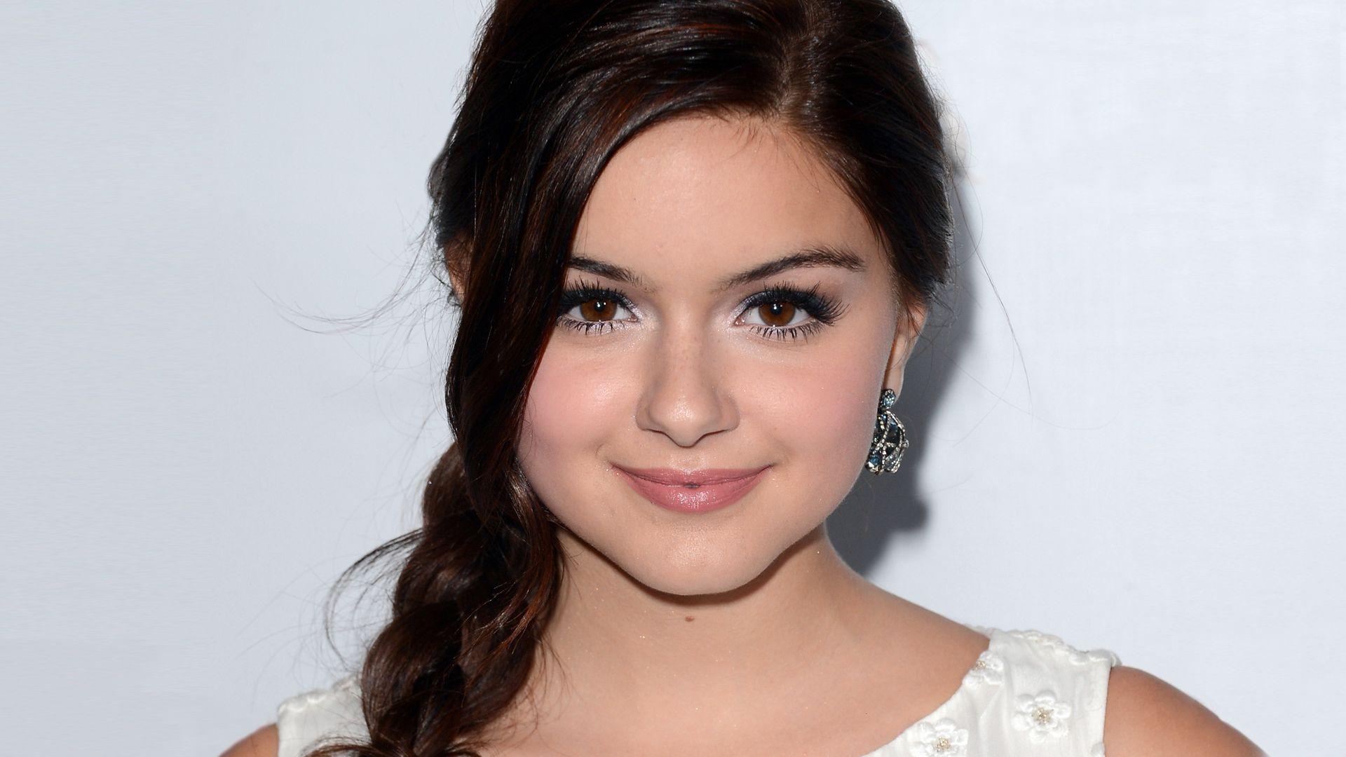 Ariel Winter Wallpaper HD Background, Image, Pics, Photo Free