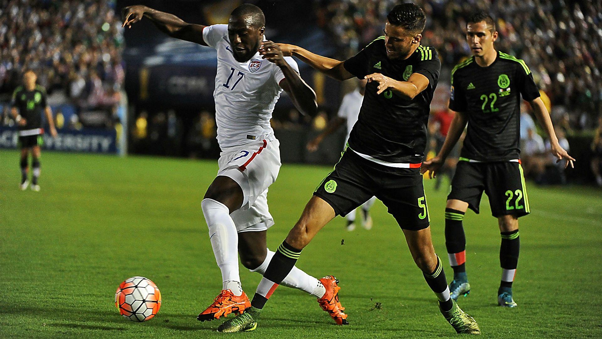Team USA and Mexico get physical in Confederations Cup. Soccer
