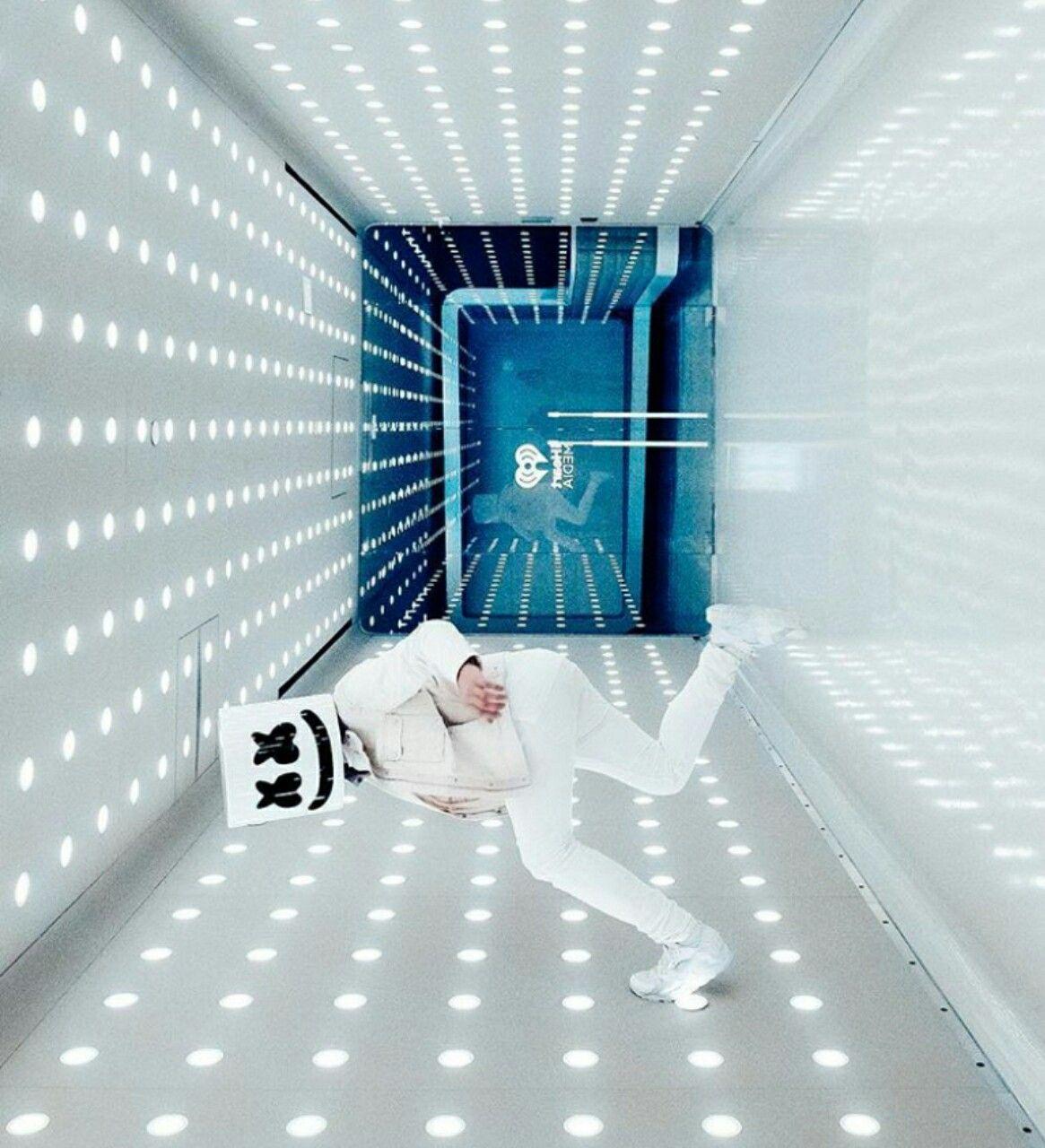 MELLOGANG. Dj and Electro music