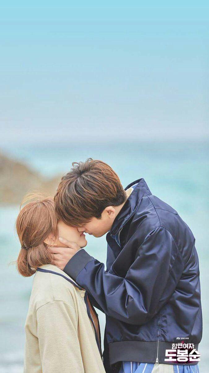 STRONG WOMAN DO BONG SOON WALLPAPER / FIRST KISS SCENE ❣