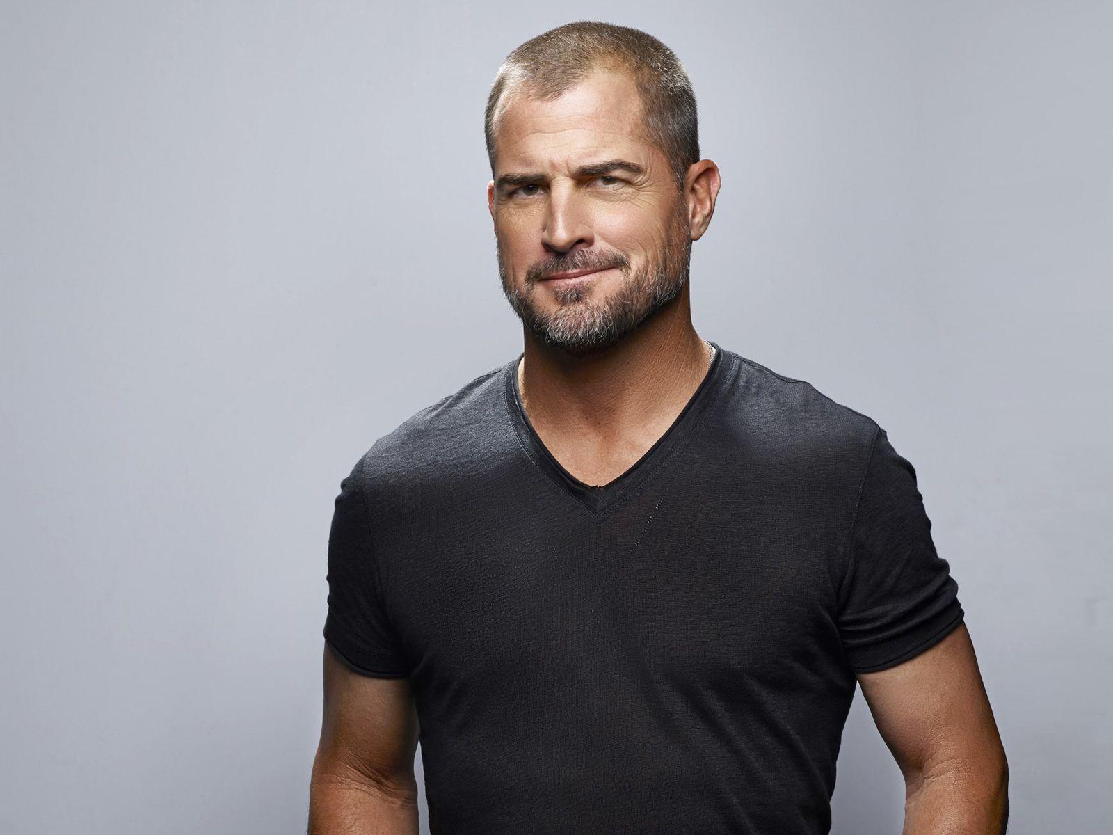 Avec Les Interviews De George Eads