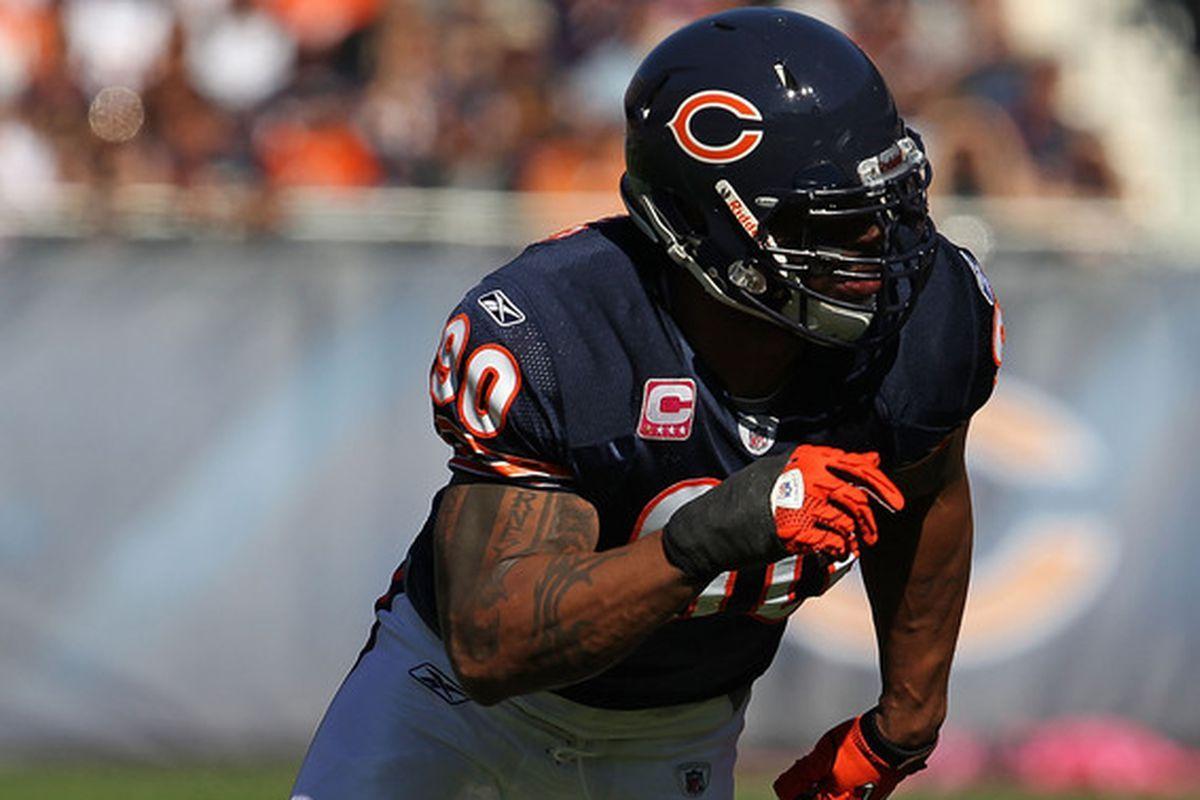 770 Julius Peppers Bears Stock Photos, High-Res Pictures, and