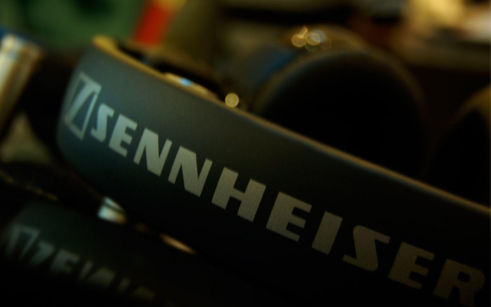 HD Sennheiser Headphones Wallpaper