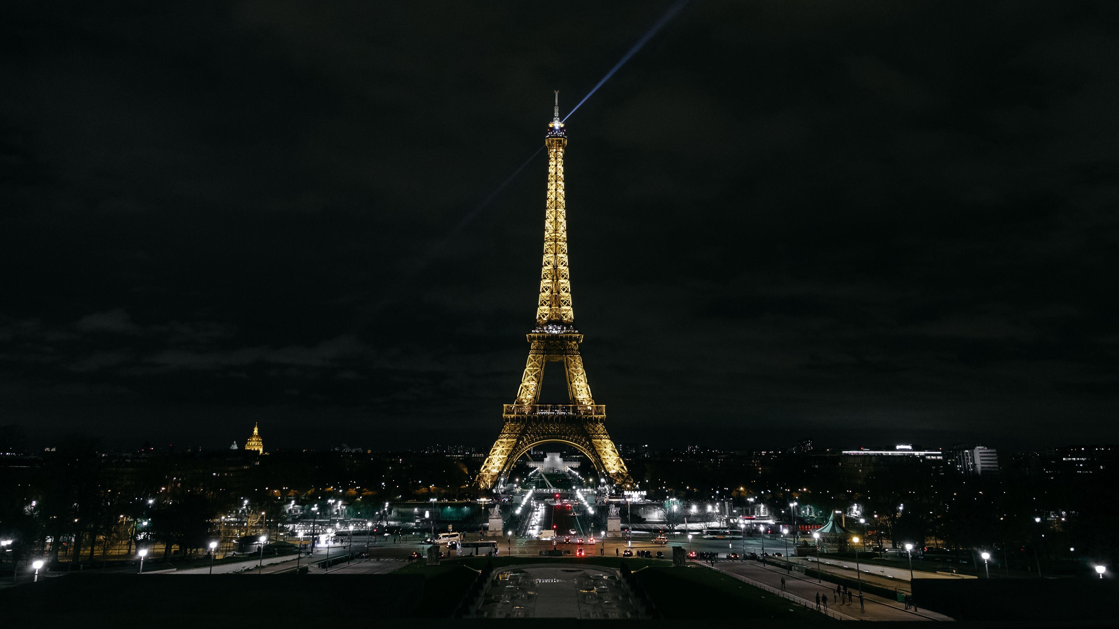 Download wallpaper 3840x2160 eiffel tower, paris, night city, city