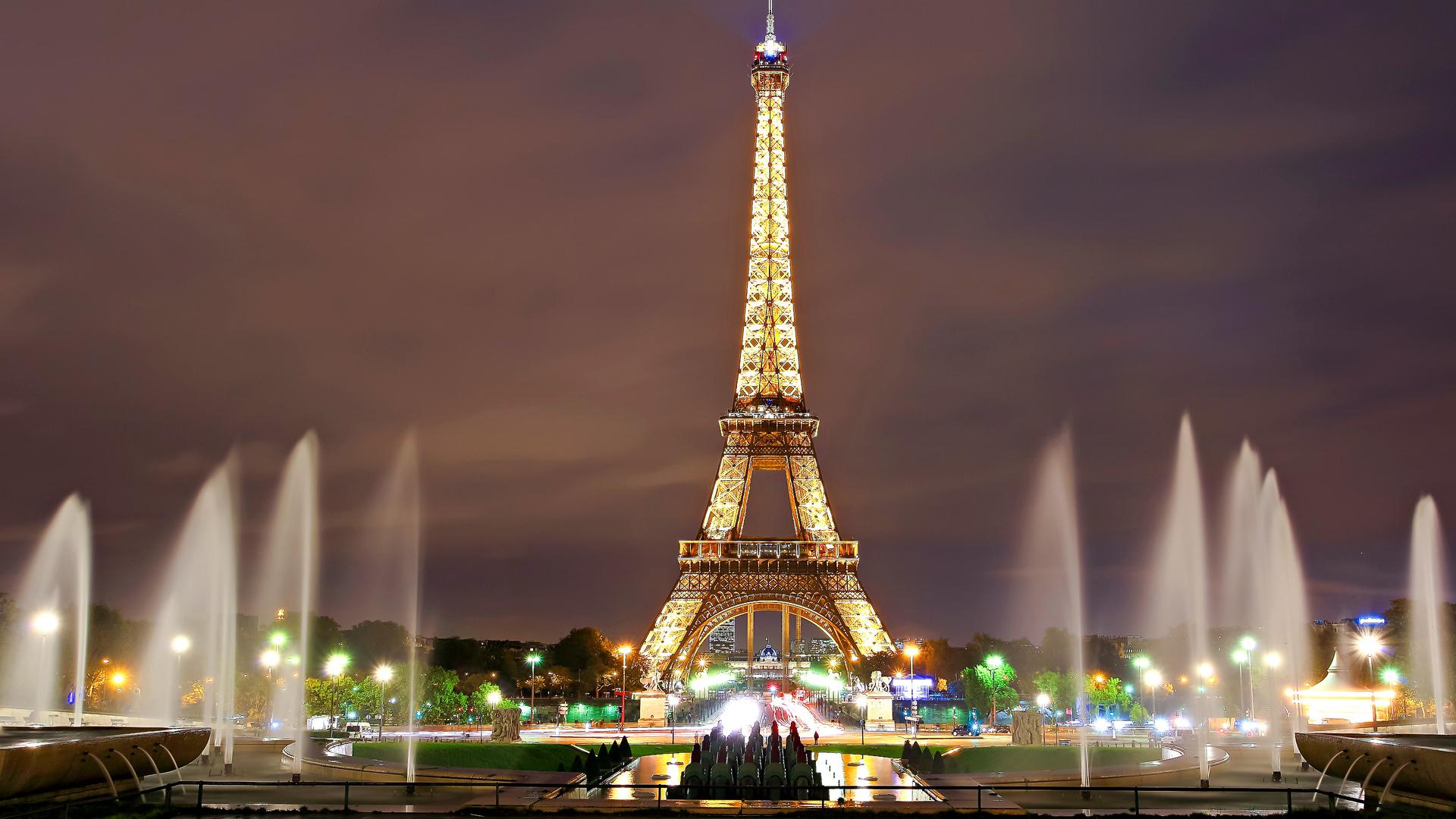 Paris Eiffel Tower 4K Ultra HD WallpaperK Wallpaper.Net