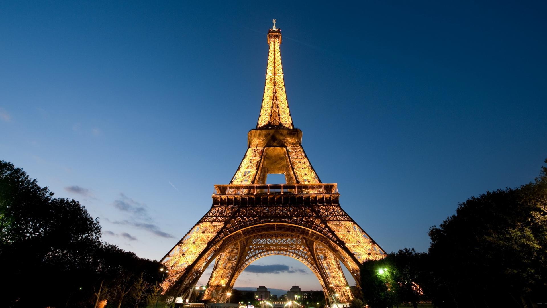 Eiffel Tower HD Wallpaper 1080p , Download 4K Wallpaper For Free
