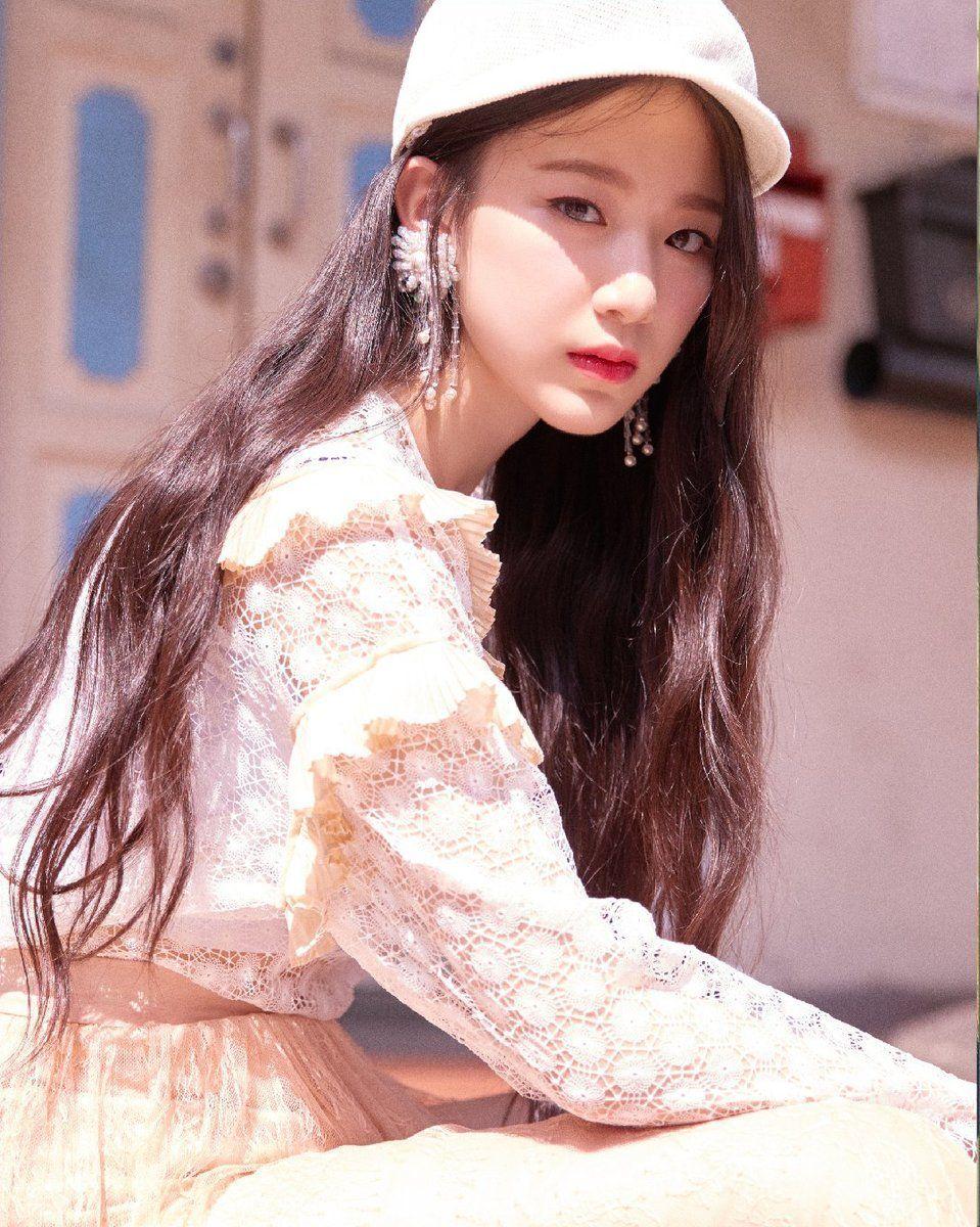 g idle shuhua”的图片搜索结果. random. Kpop, Bias wrecker, Girl group