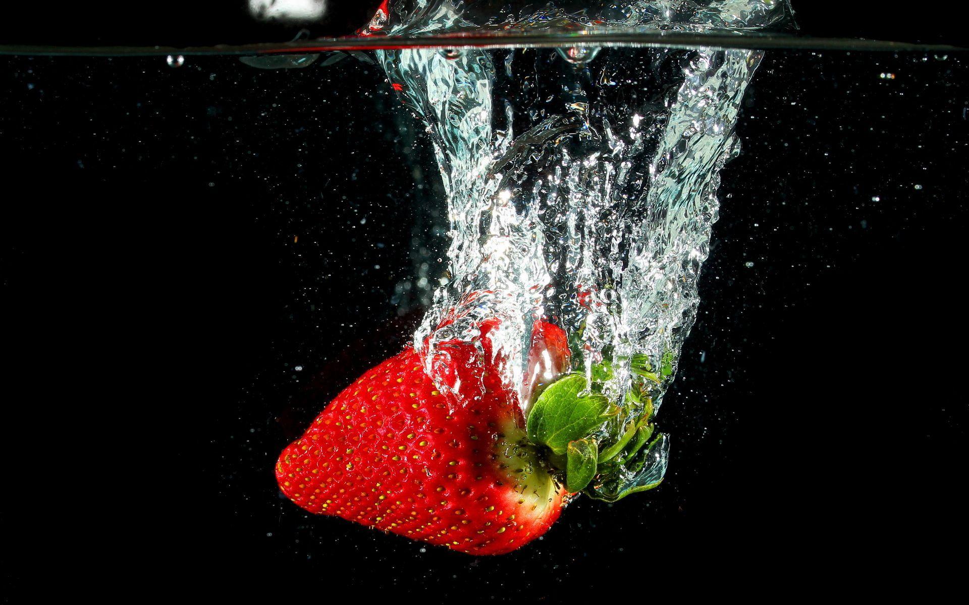 Free Download Strawberry HD Wallpaper For AndroidD HD Wallpaper