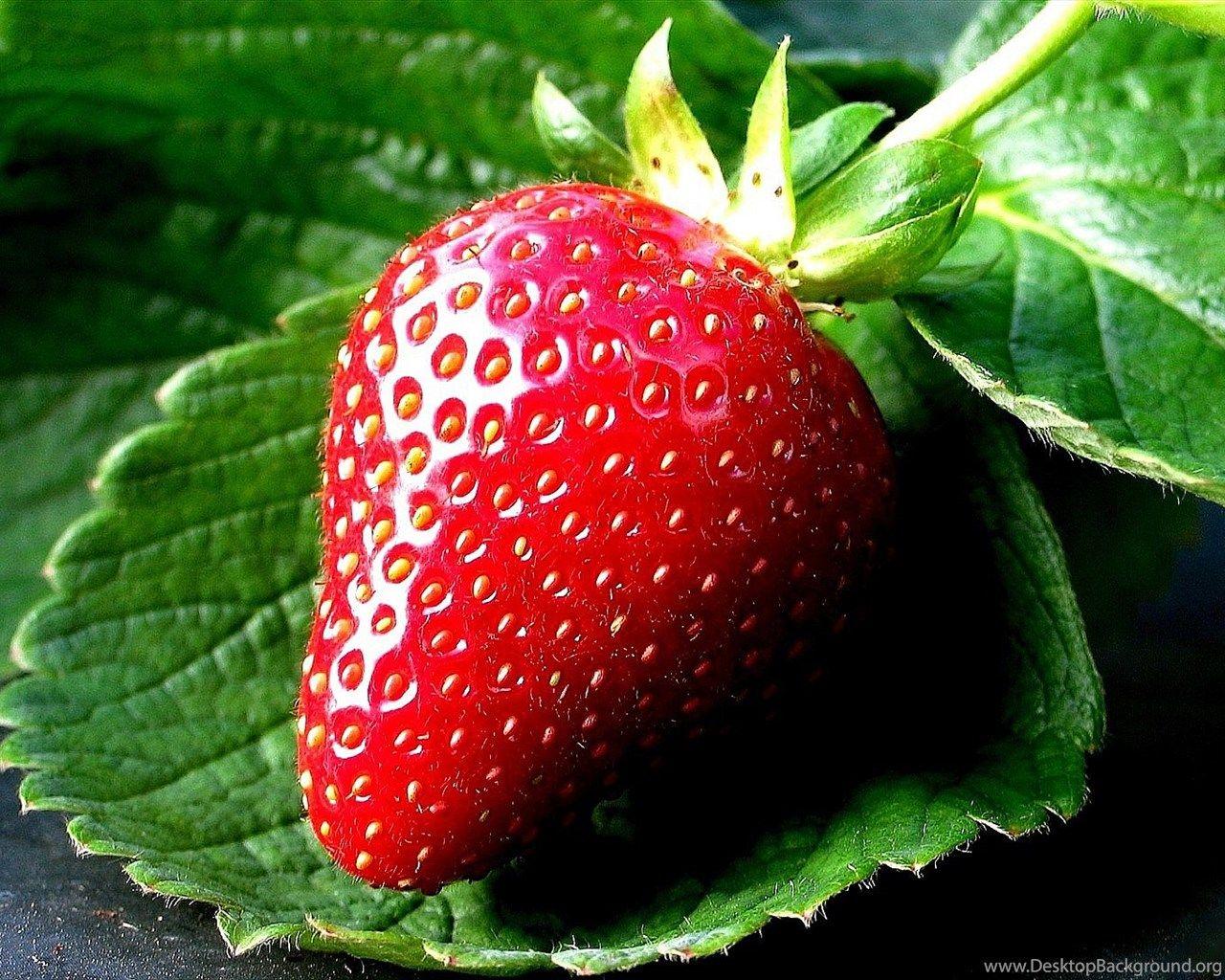 Strawberry Fruit Pics Wallpaper 3D HD Picture. Desktop Background