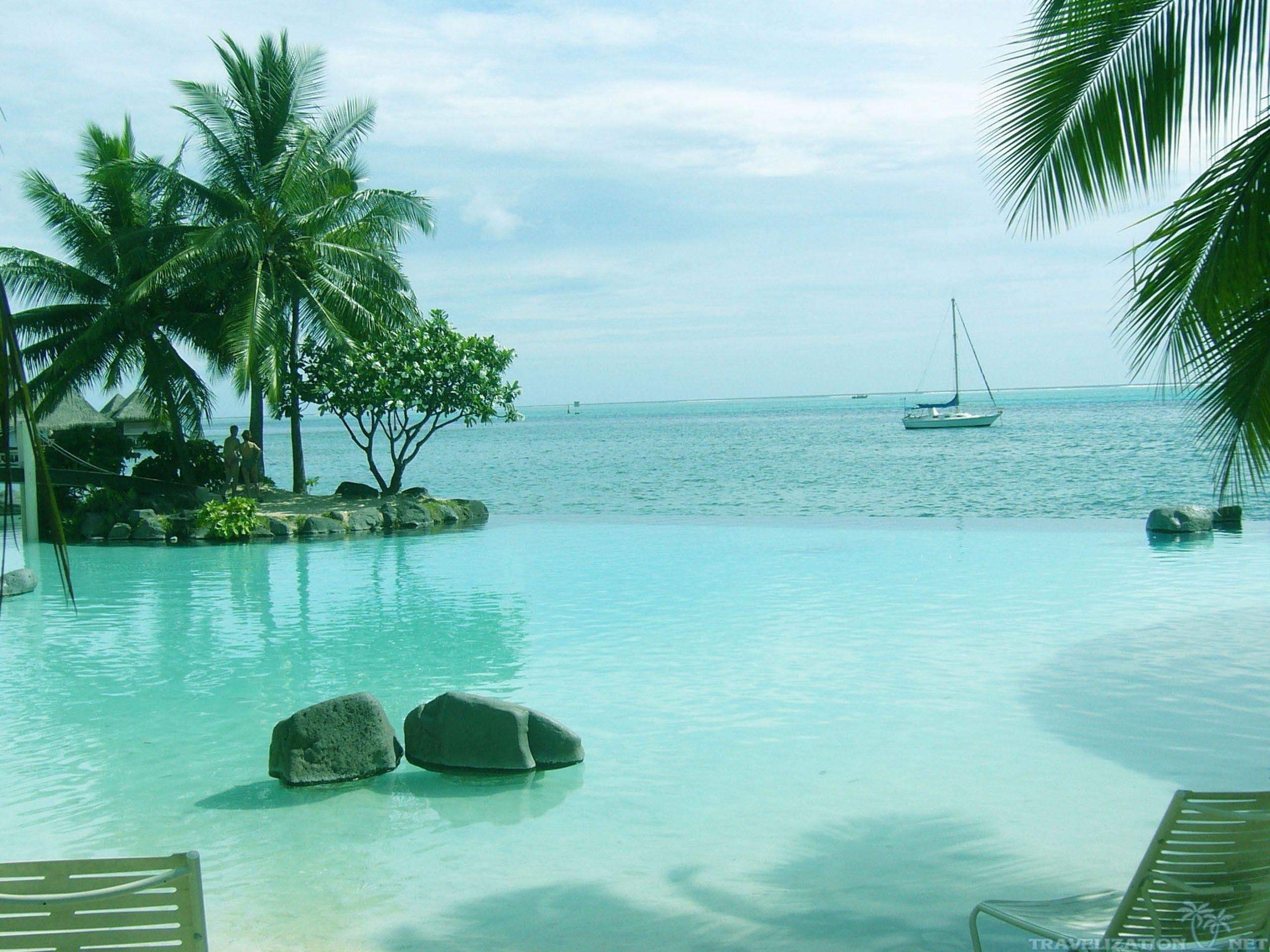Simply Outstanding Tahiti Wallpaper. Travelization 1406 - Pool