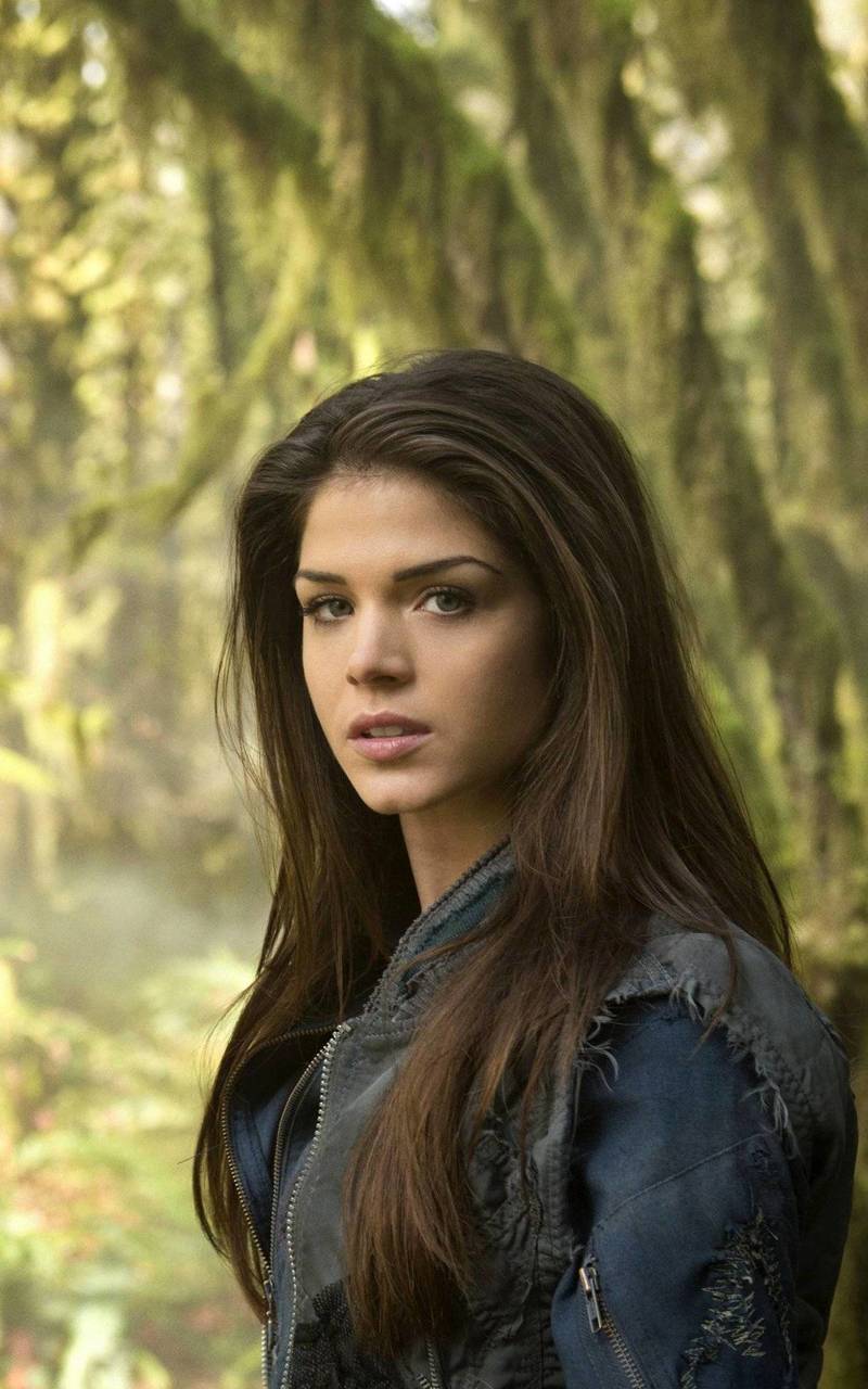 Marie Avgeropoulos As Octavia Blake In The 100 Nexus 7