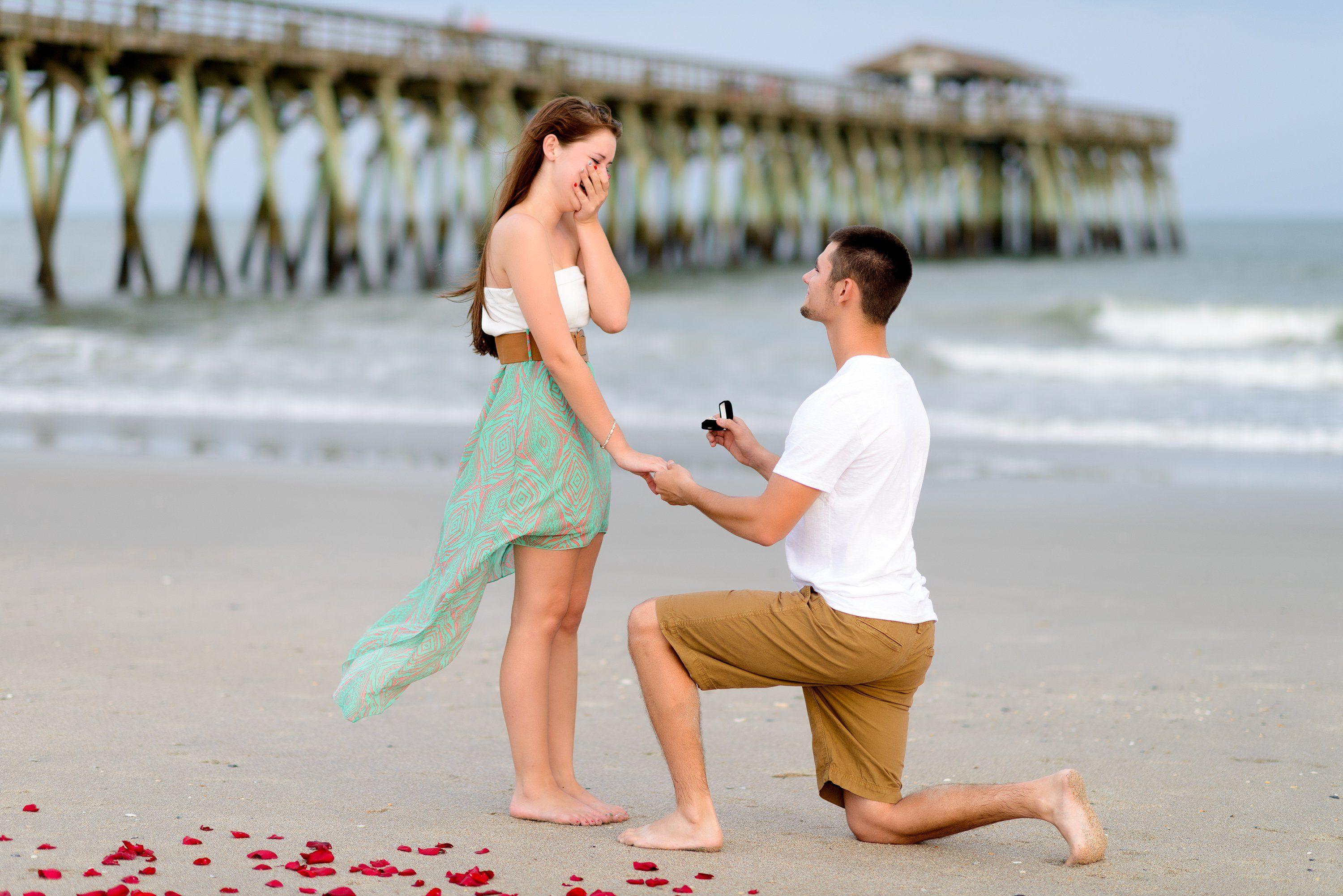 Happy Propose Day: Best Ideas to get a YES!