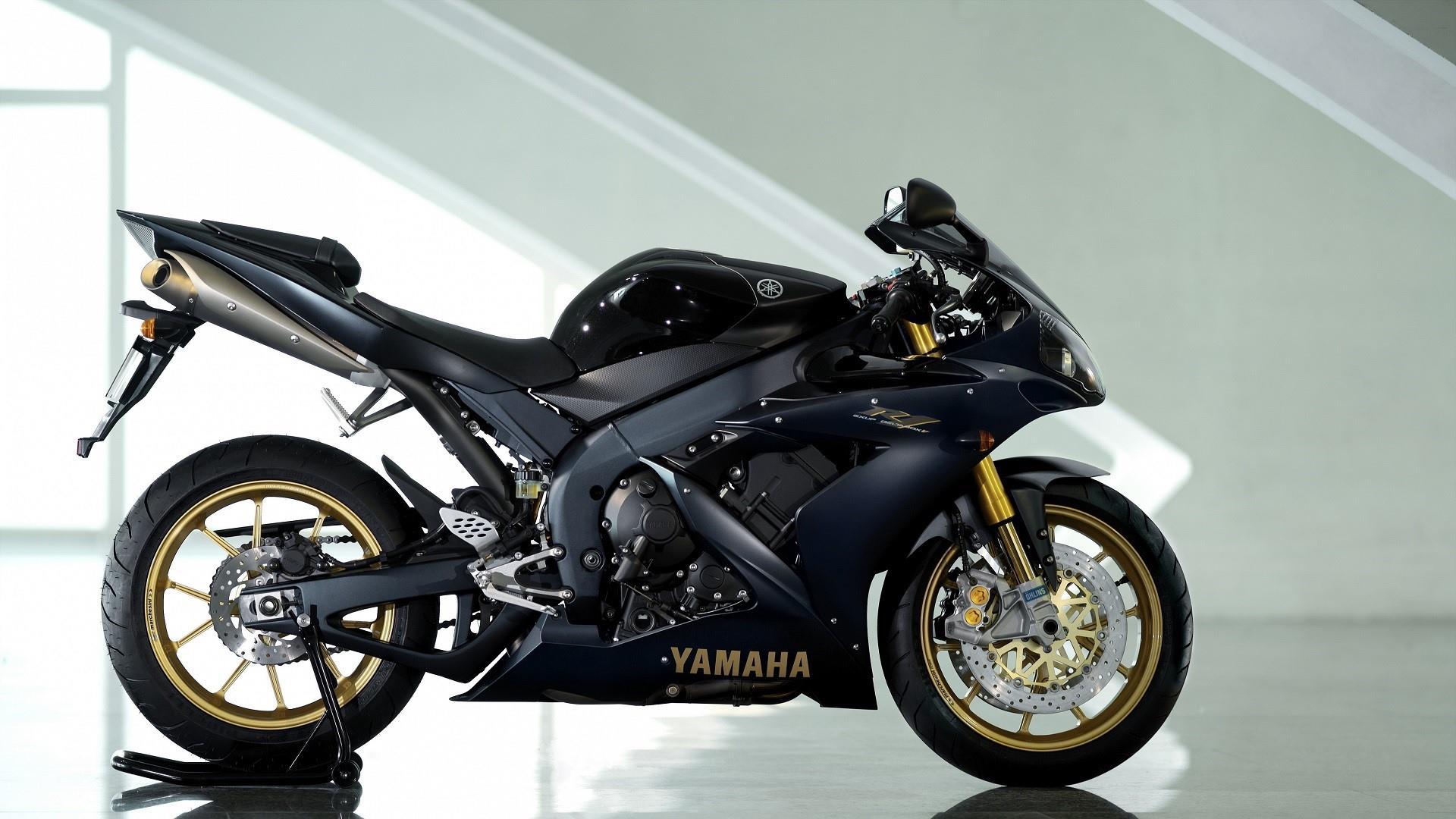 Yamaha YZF R1 HD Wallpaper. Wallpaper Studio 10. Tens Of Thousands