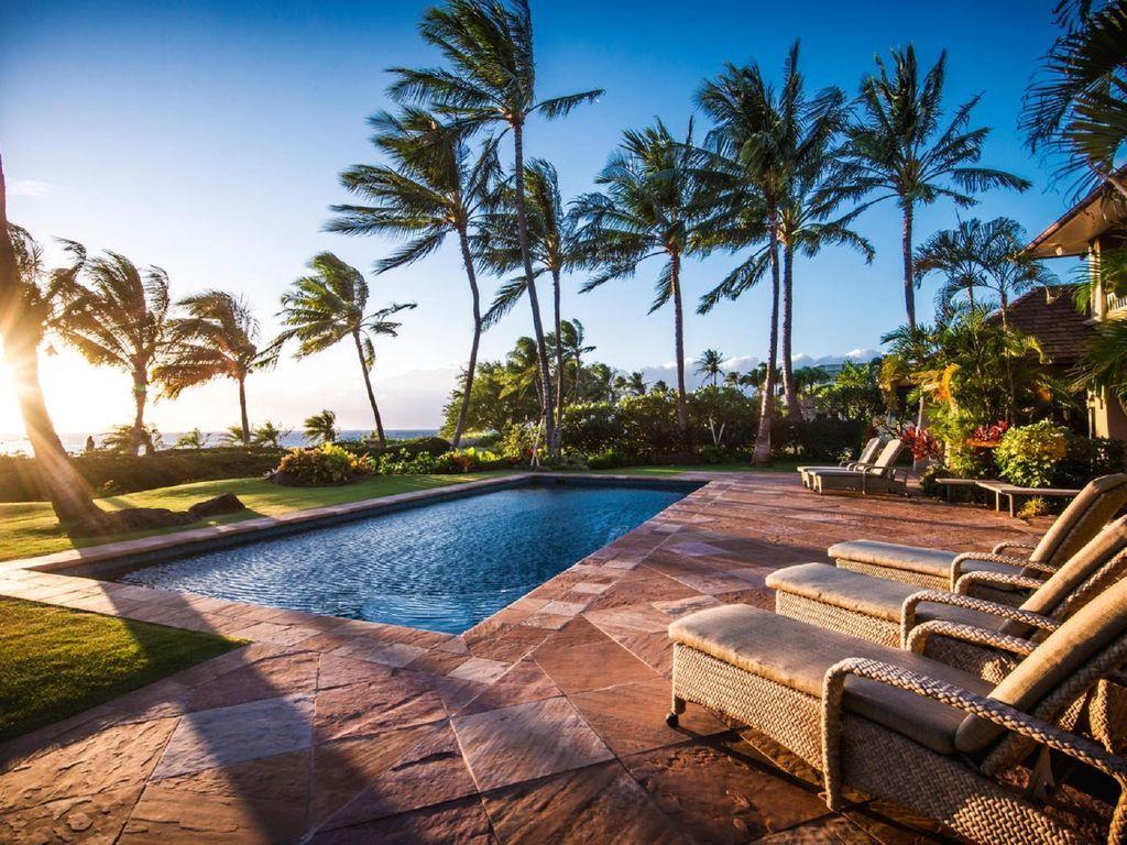 Luxurious and Elegant Maui Beachfront Home on Kaanapali Beach