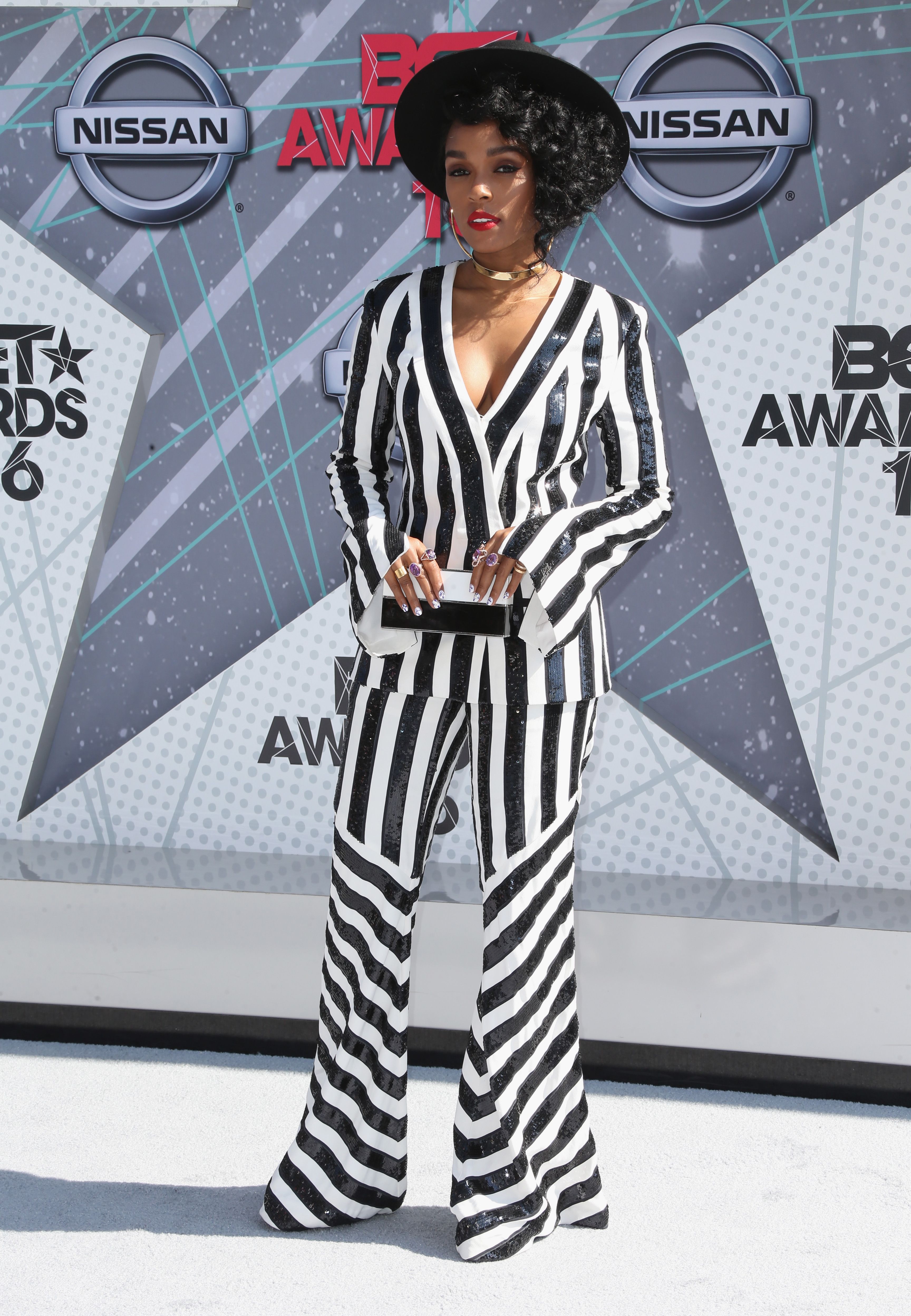 BET Awards 2016 Red Carpet: See Every Look!
