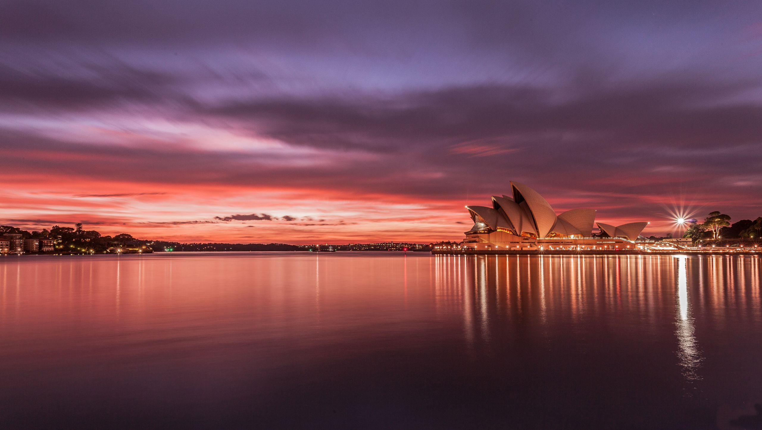 Download Wallpaper Reflection, Cloud, Horizon, Sydney, Sydney Opera