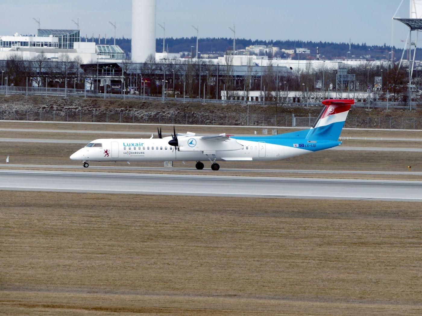 Track Flight Bombardier DHC 8 Q 402NG (LX LQI)