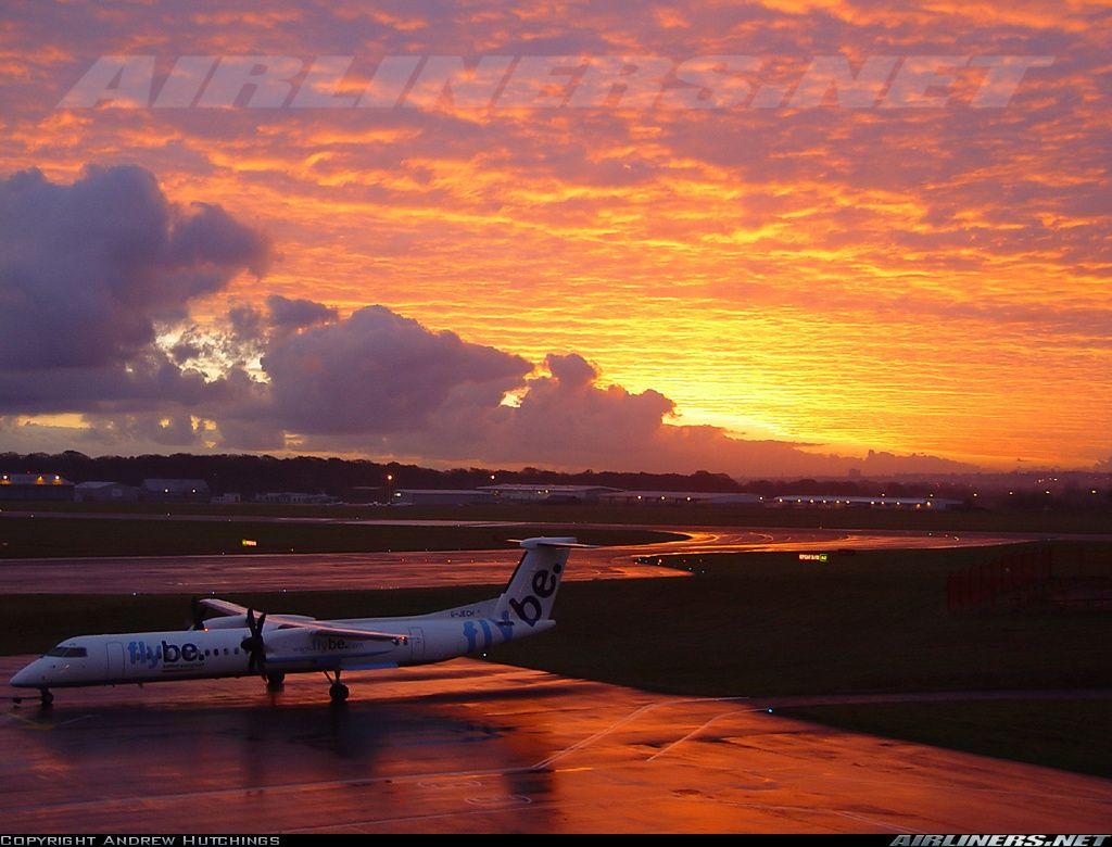 Share Your Story: Ian Taggart, Flybe Dash 8 Q400 Pilot