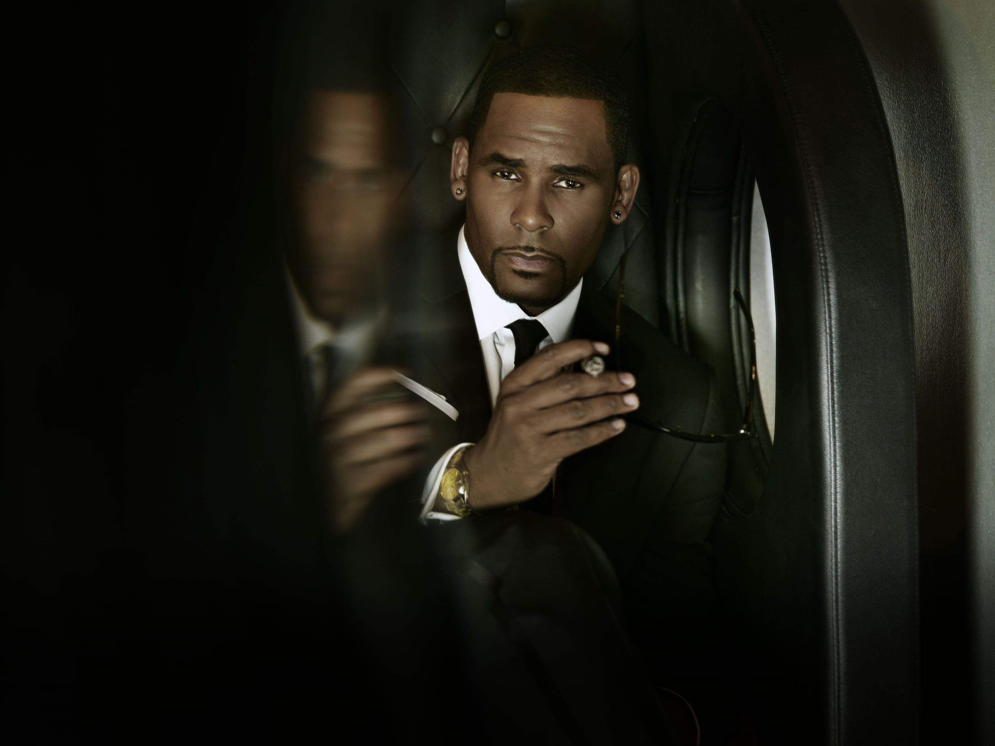 R.Kelly Wallpaper Image Photo Picture Background
