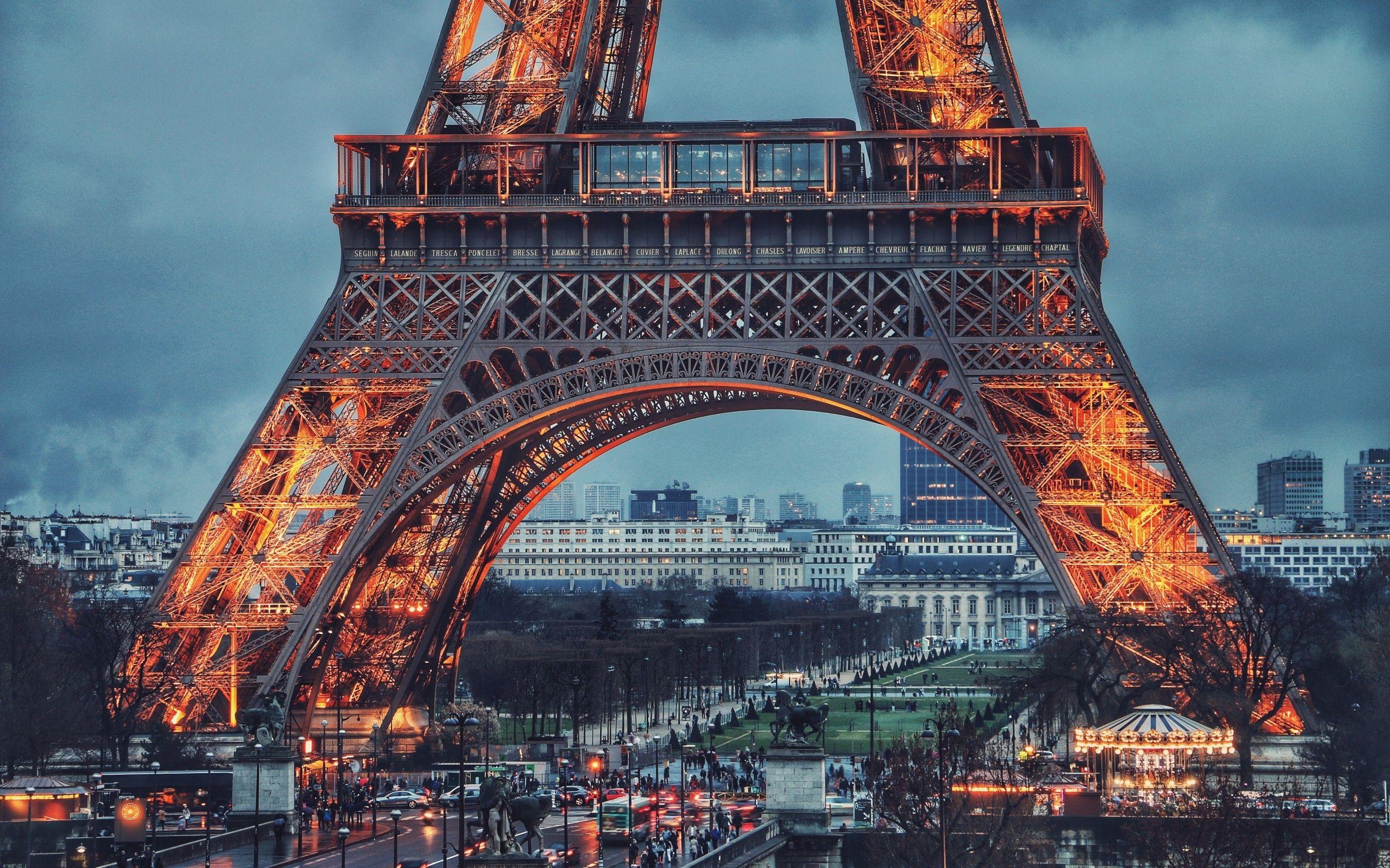Download 2560x1600 Paris, Eiffel Tower, France, People, Light