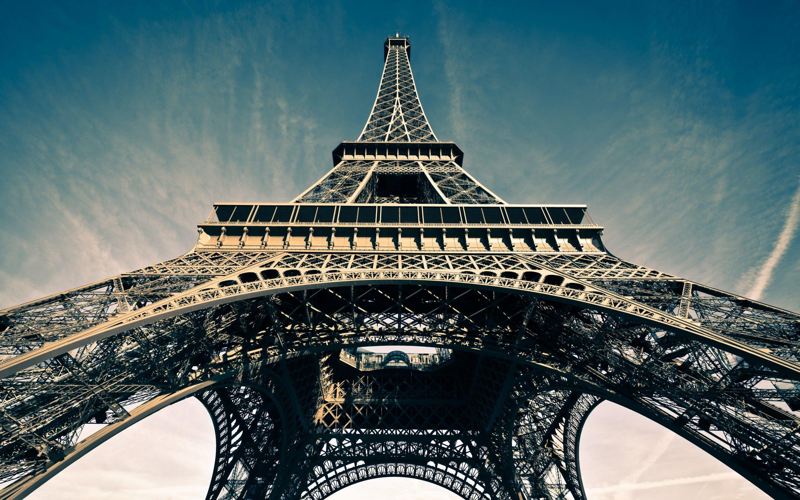La Tour Eiffel Eiffel Tower Paris France Wallpaper [2560x1600]