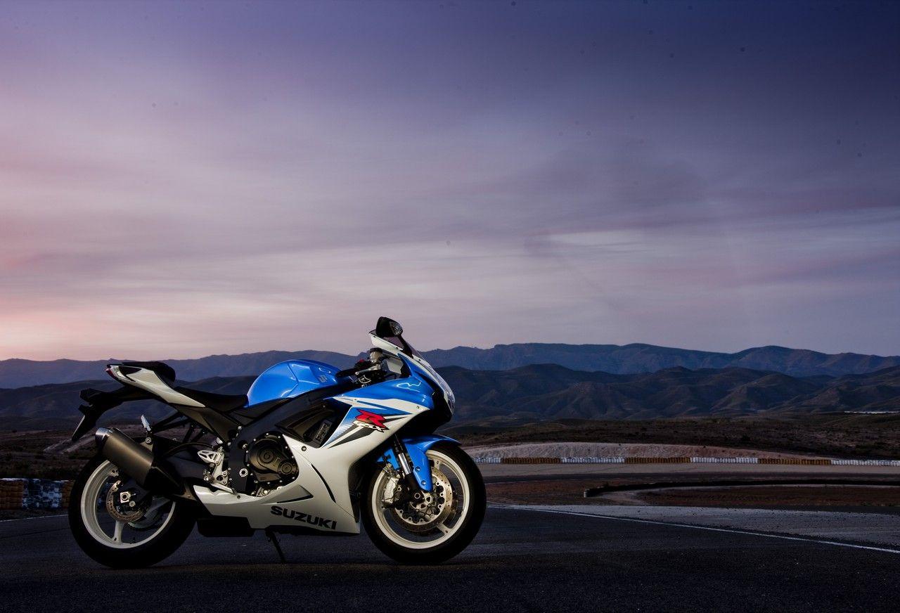 Pack.427: Suzuki Wallpaper (1280x872 px)