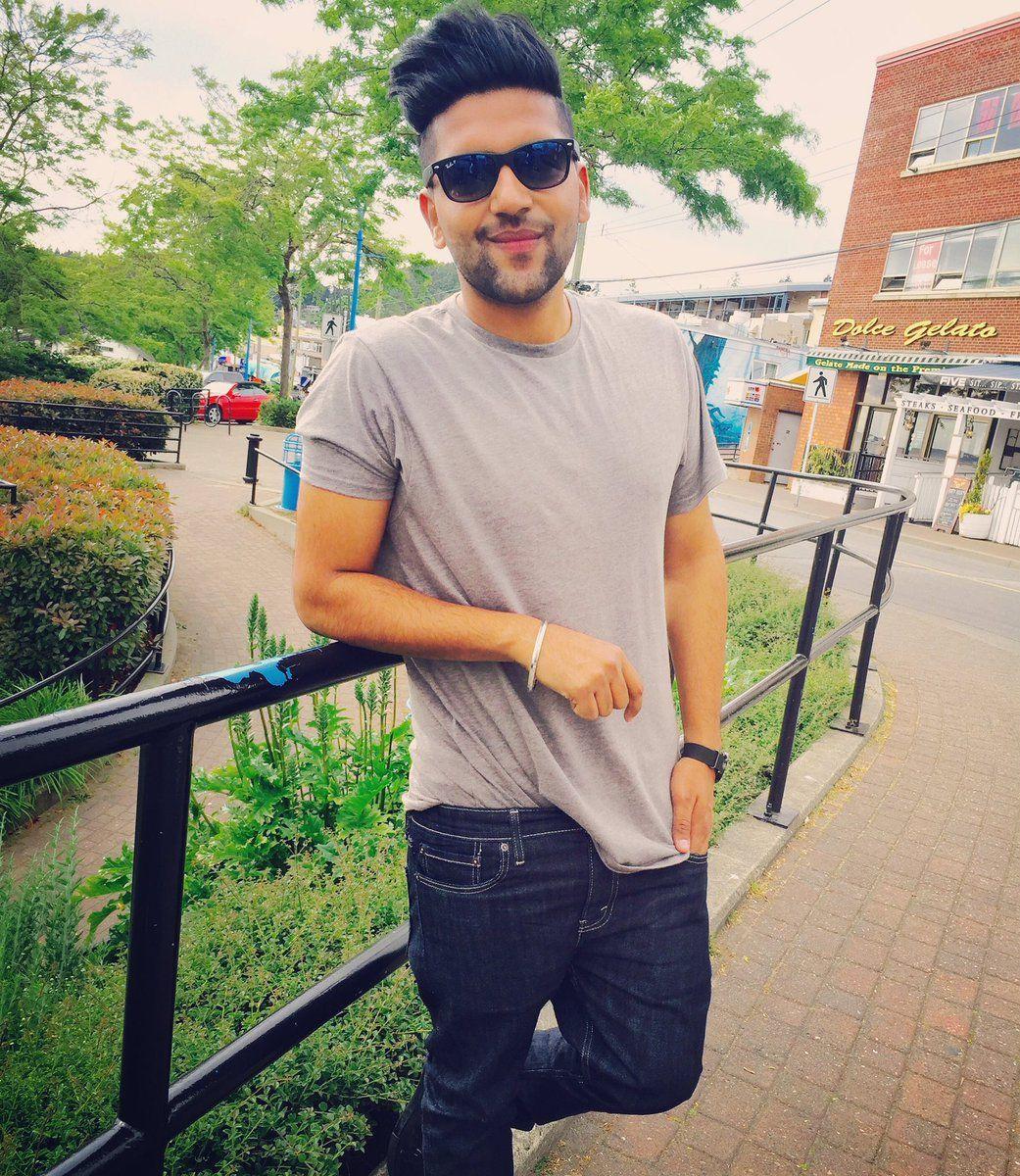 Guru randhawa photo 2 Photo Art Inc