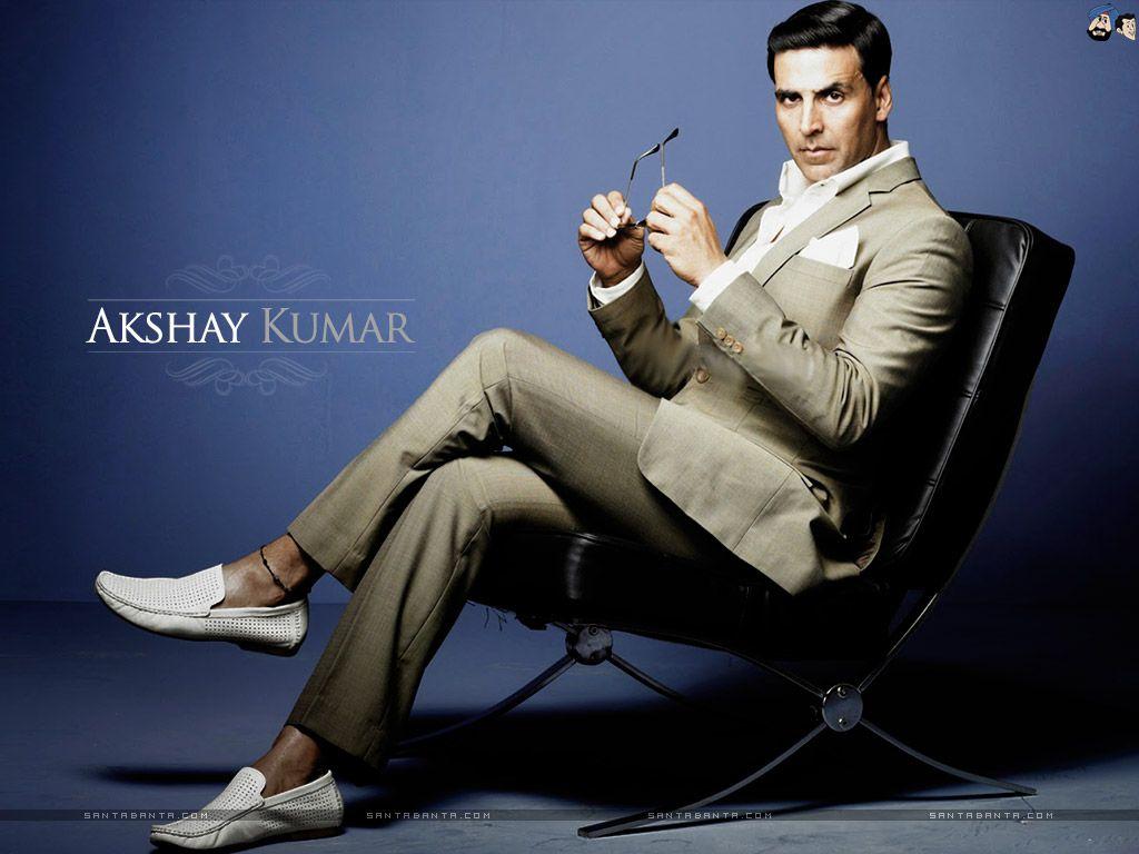Akshay kumar, smile, smart, actor, black suit, HD wallpaper | Peakpx