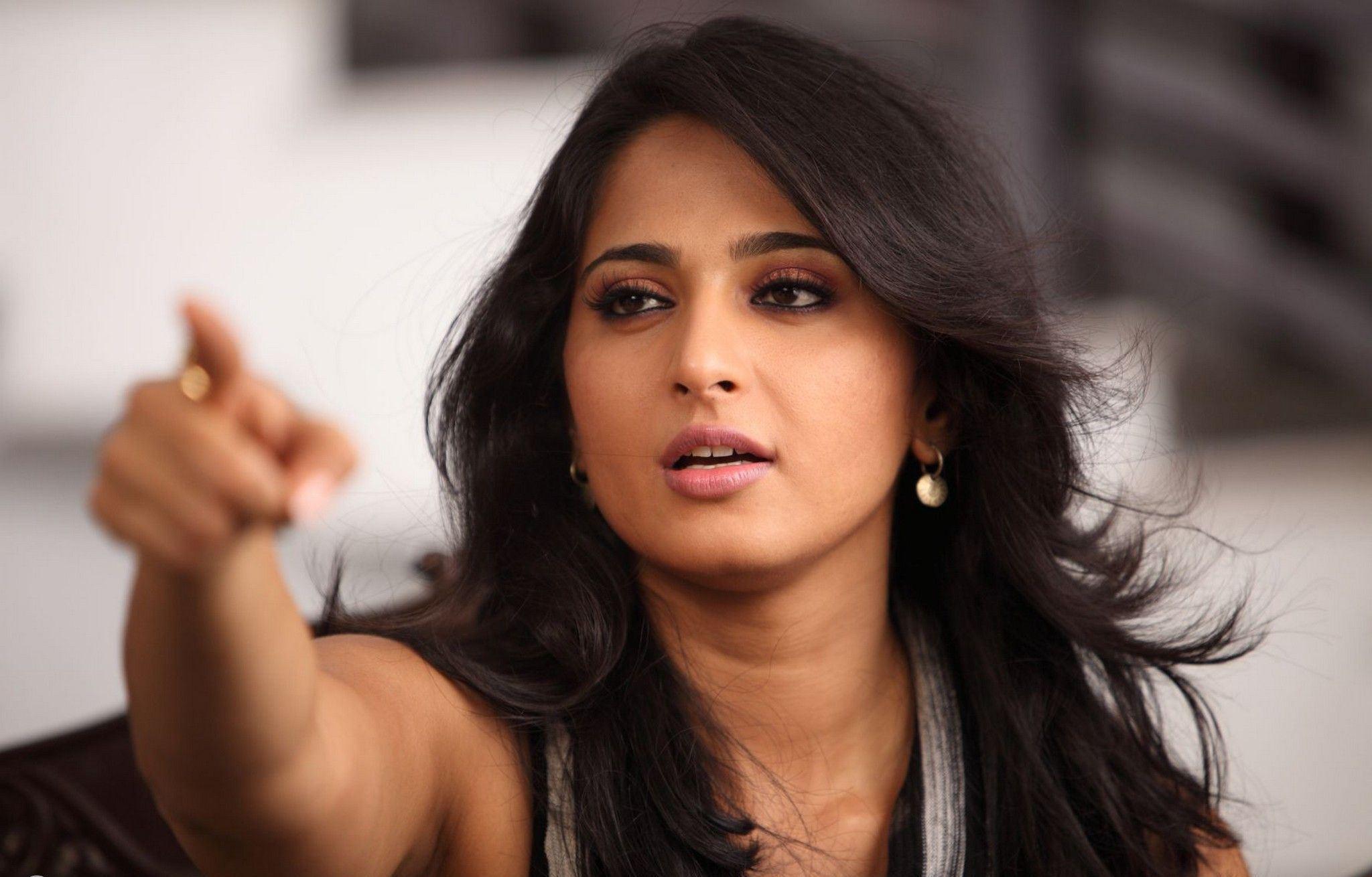 Anushka Shetty Beautiful Wallpaper Group , HD Wallpaper
