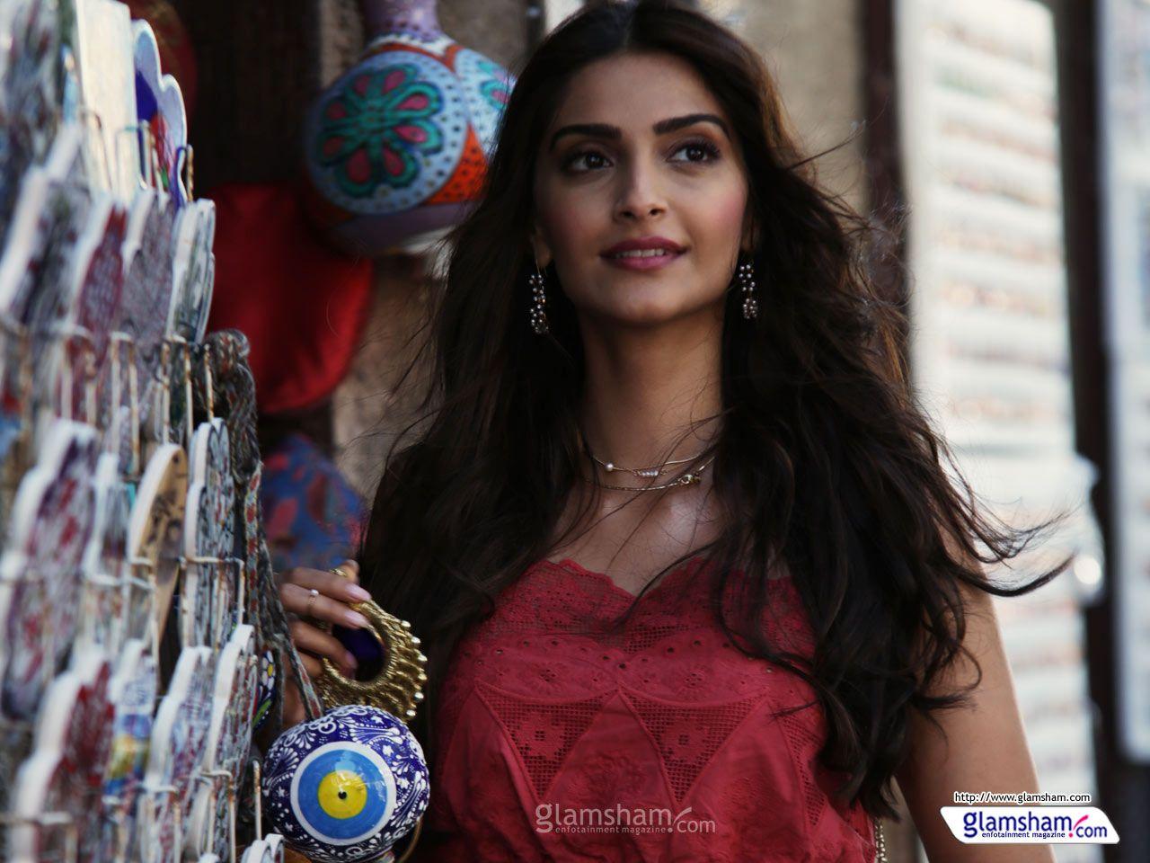 Sonam Kapoor Wallpaper 7 X 960