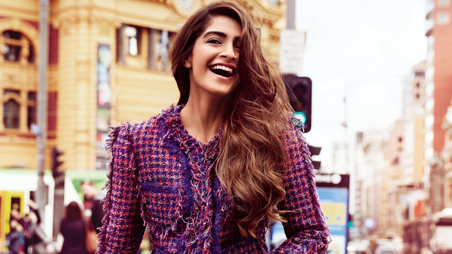 Wallpaper Sonam Kapoor. wallpaper. Sonam kapoor, Sonam kapoor