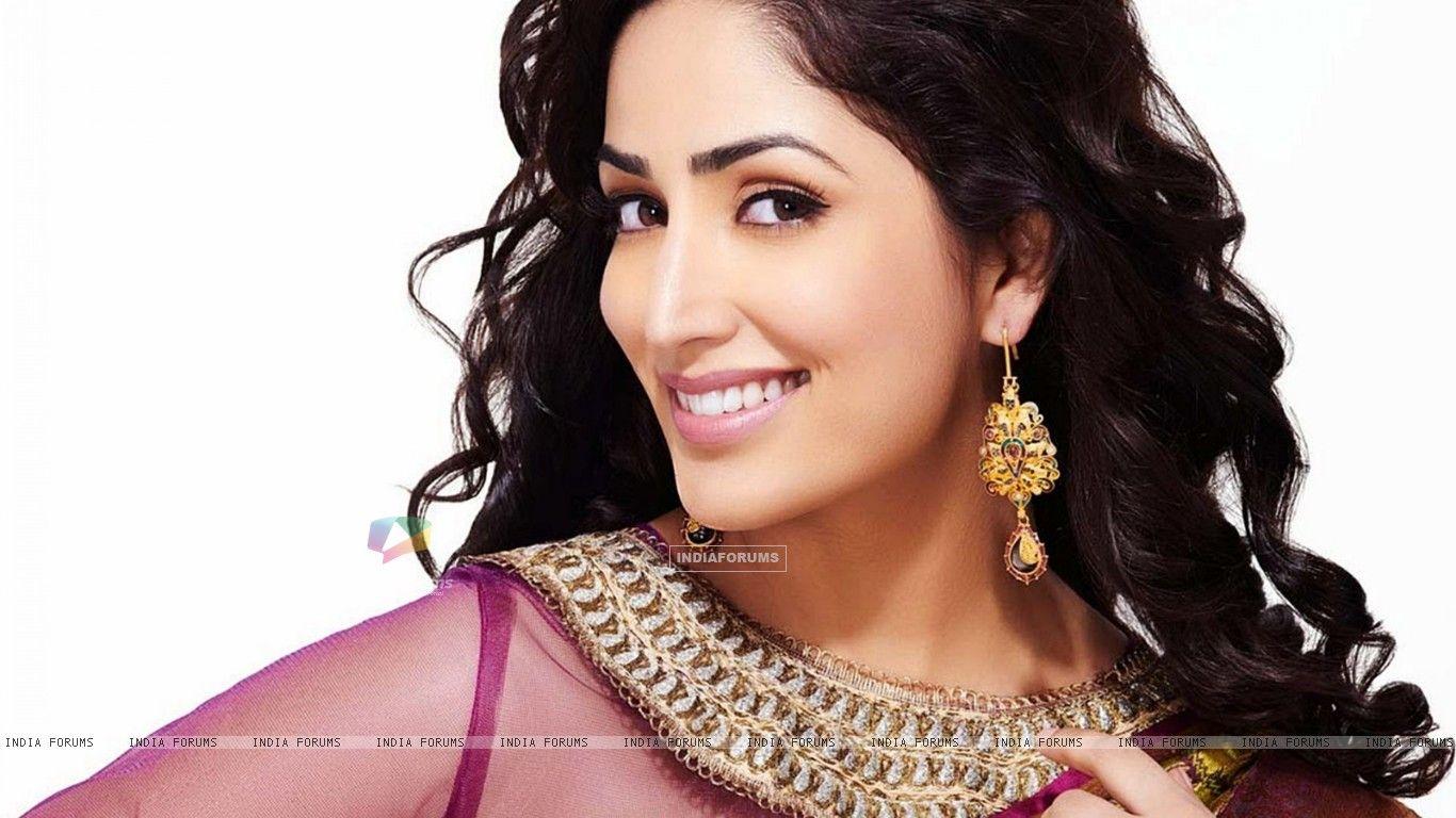 Wallpaper Gautam size:1366x768