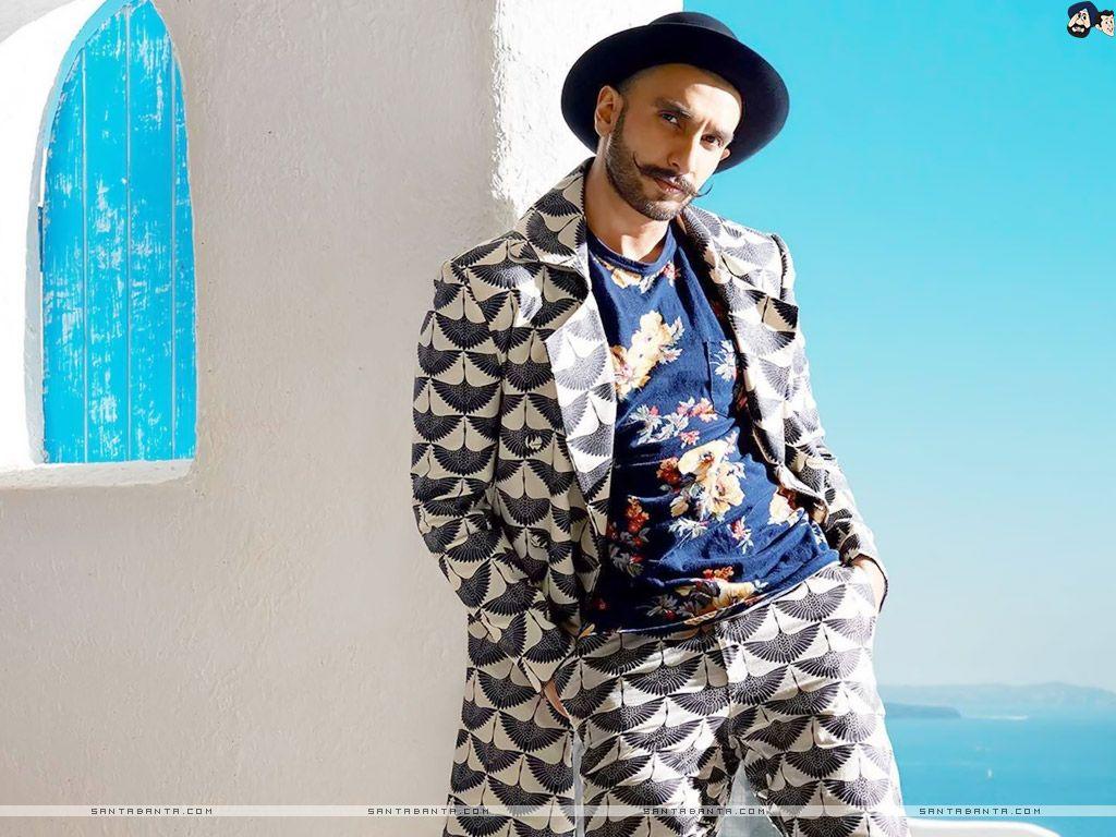 Hot HD Wallpaper of Bollywood Stars & Actors. Indian Celebs Photo