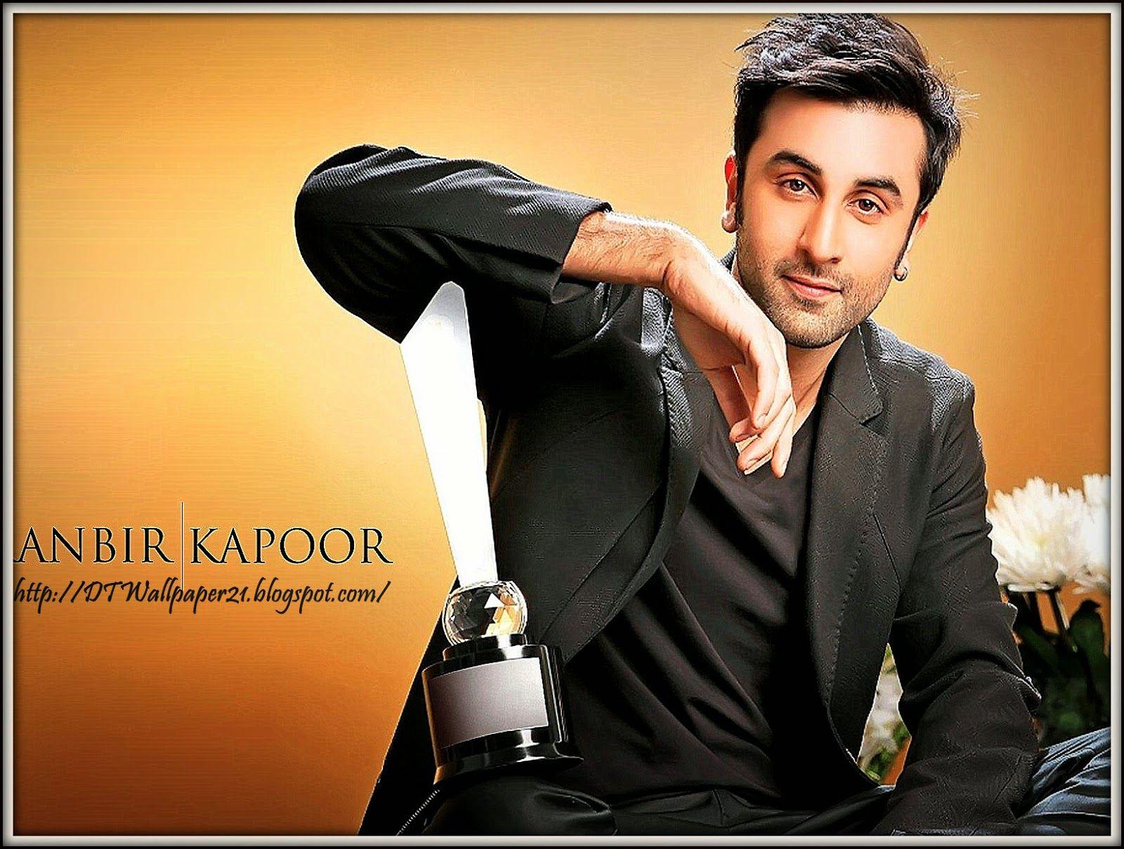 Download Ranbir Kapoor Dashing Look Wallpaper