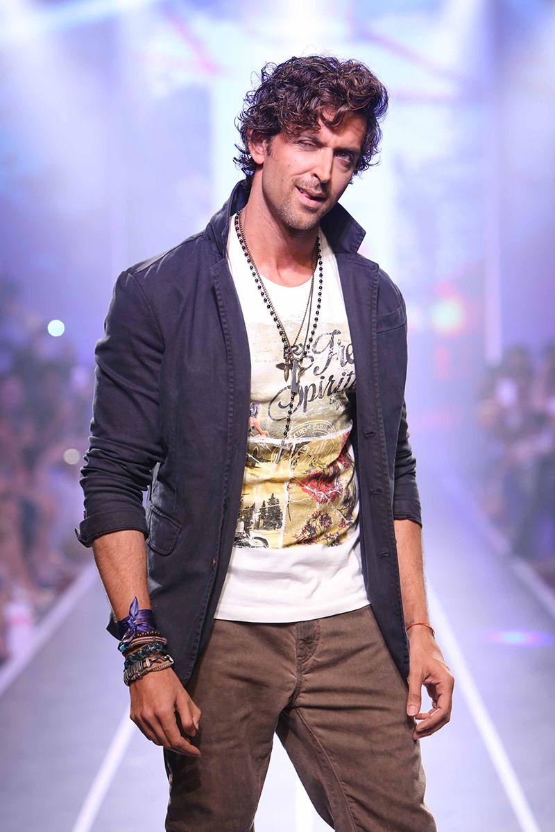 Hrithik Roshan Wallpaper Download FREE