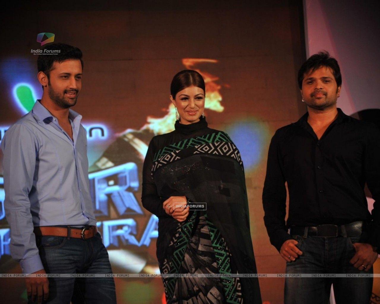 Wallpaper Aslam, Ayesha Takia & Himesh Reshammiya at Launch
